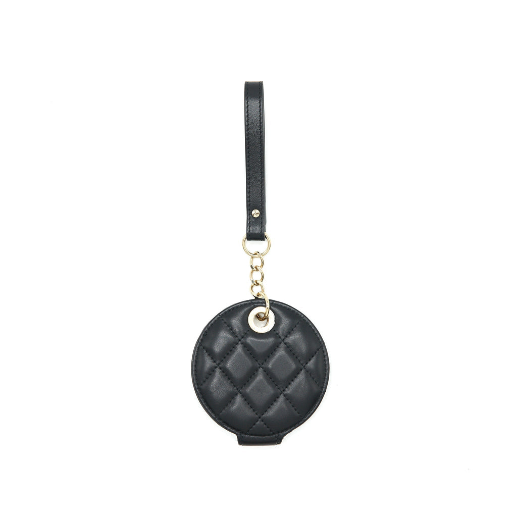 chanel-quilted-luggage-tag-lambskin-black-lghw