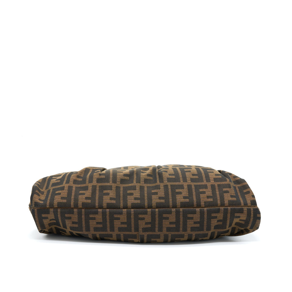 fendi-zuuca-chef-flap-bag-canvas-ghw