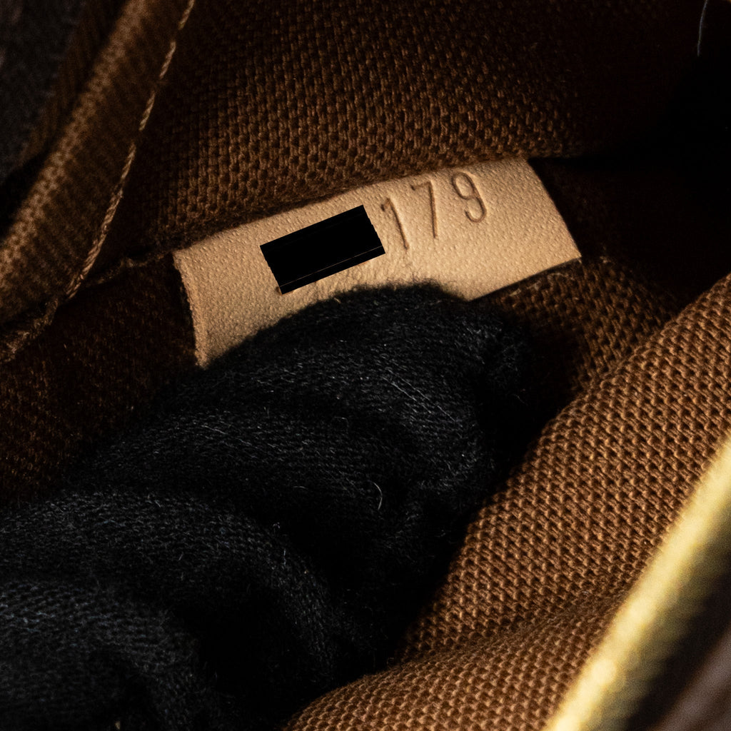 louis-vuitton-multi-pochette-accessories-monogram-canvas-khaki-ghw
