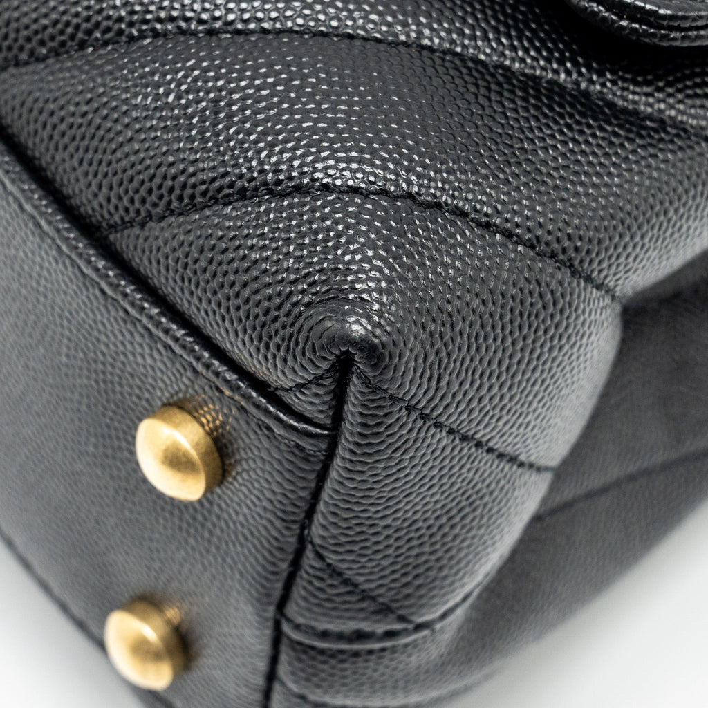 chanel-small-coco-handle-chevron-caviar-with-lizard-embossed-handle-black-ghw-copy