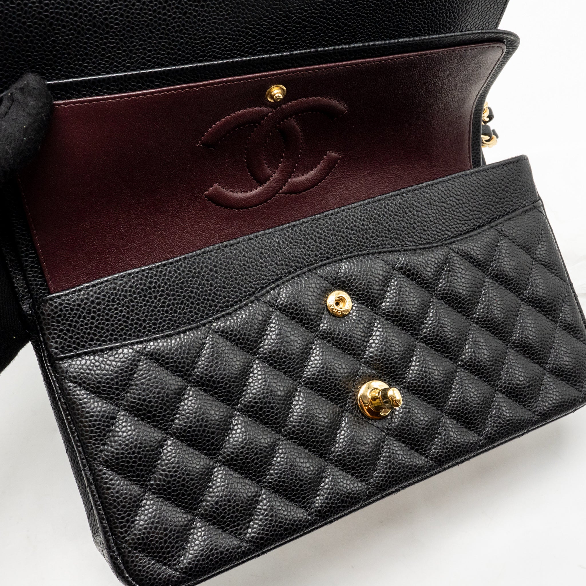 chanel-medium-classic-double-flap-bag-caviar-black-ghw-34