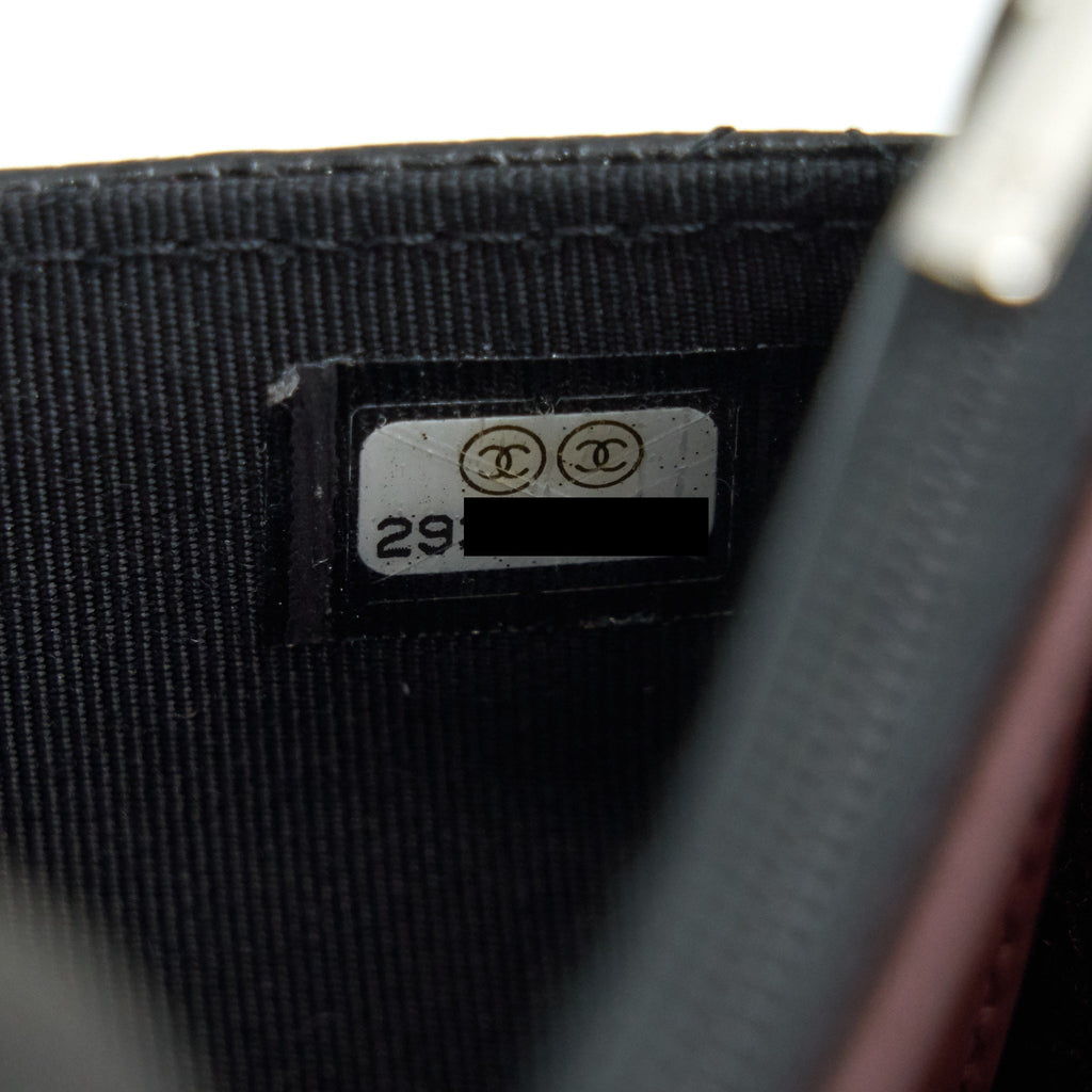 chanel-wallet-on-chain-woc-in-caviar-shw