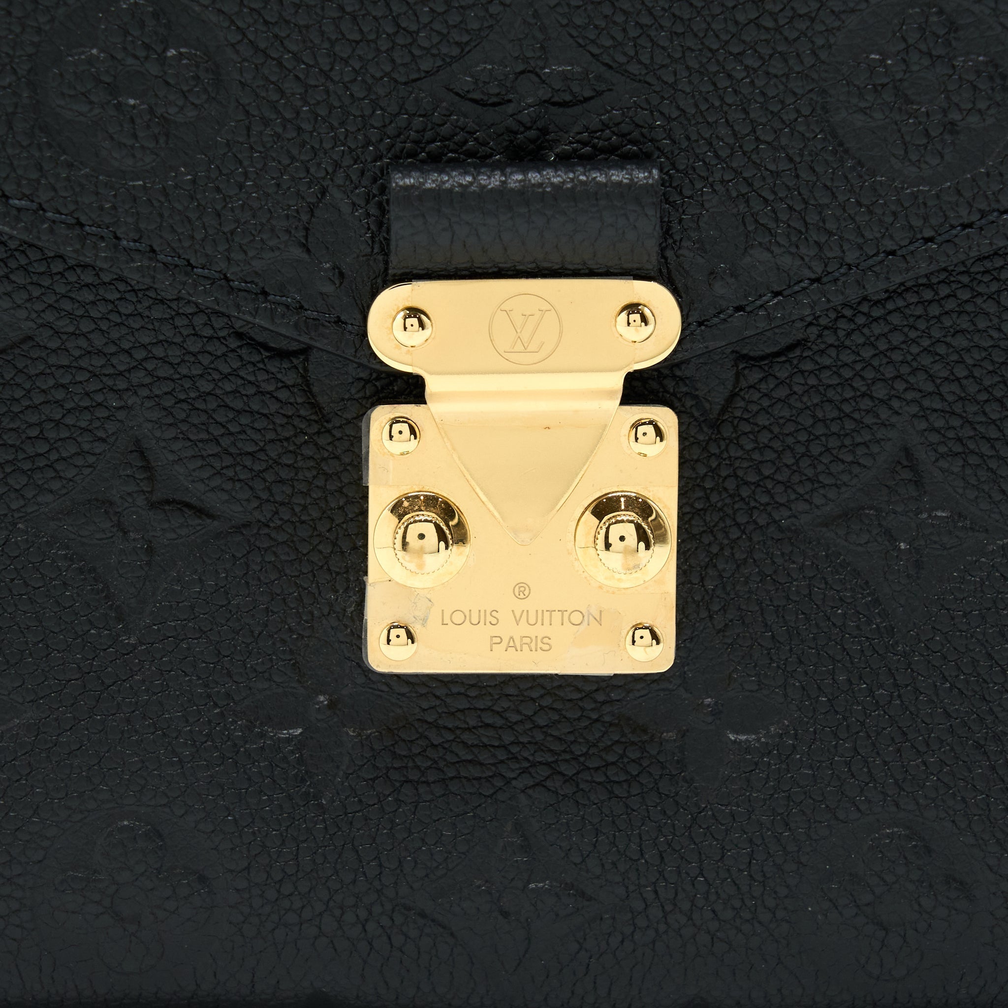 louis-vuitton-pochette-metis-monogram-empreinte-black-ghw-1