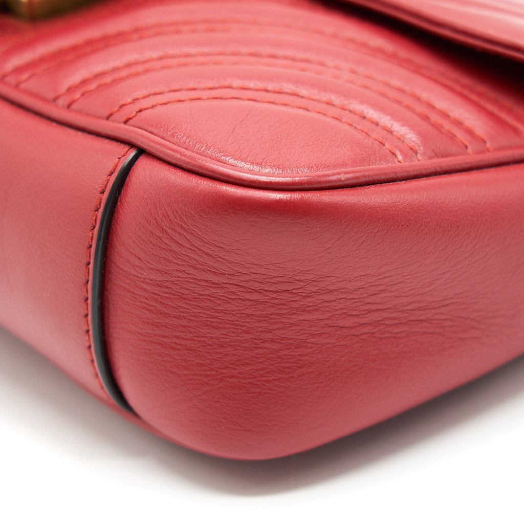 gucci-gg-mini-marmont-red
