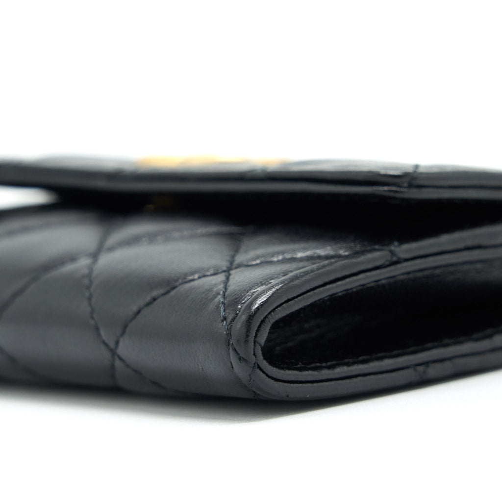 chanel-quilted-mini-flap-card-holder-lambskin-black-ghw