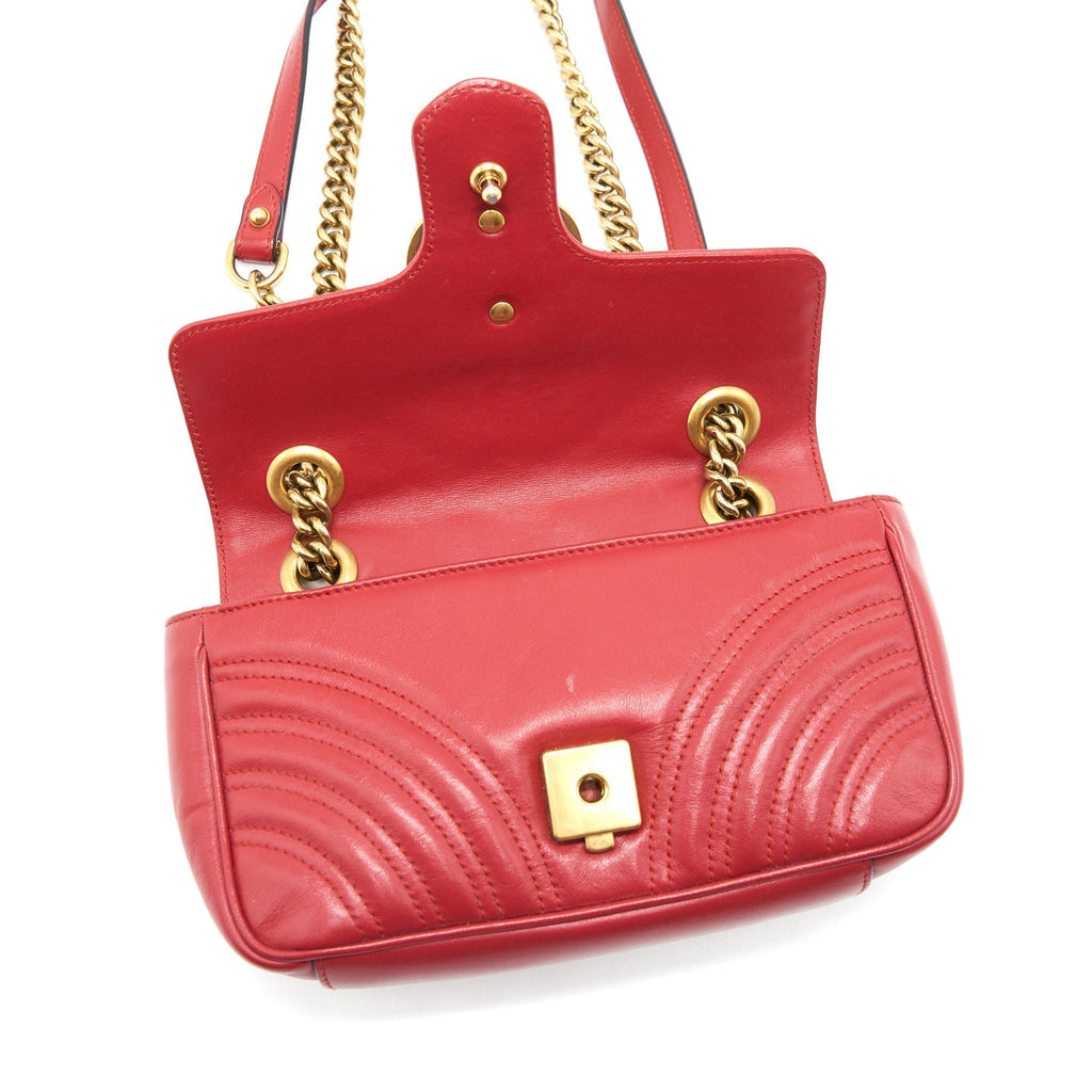 gucci-gg-mini-marmont-red
