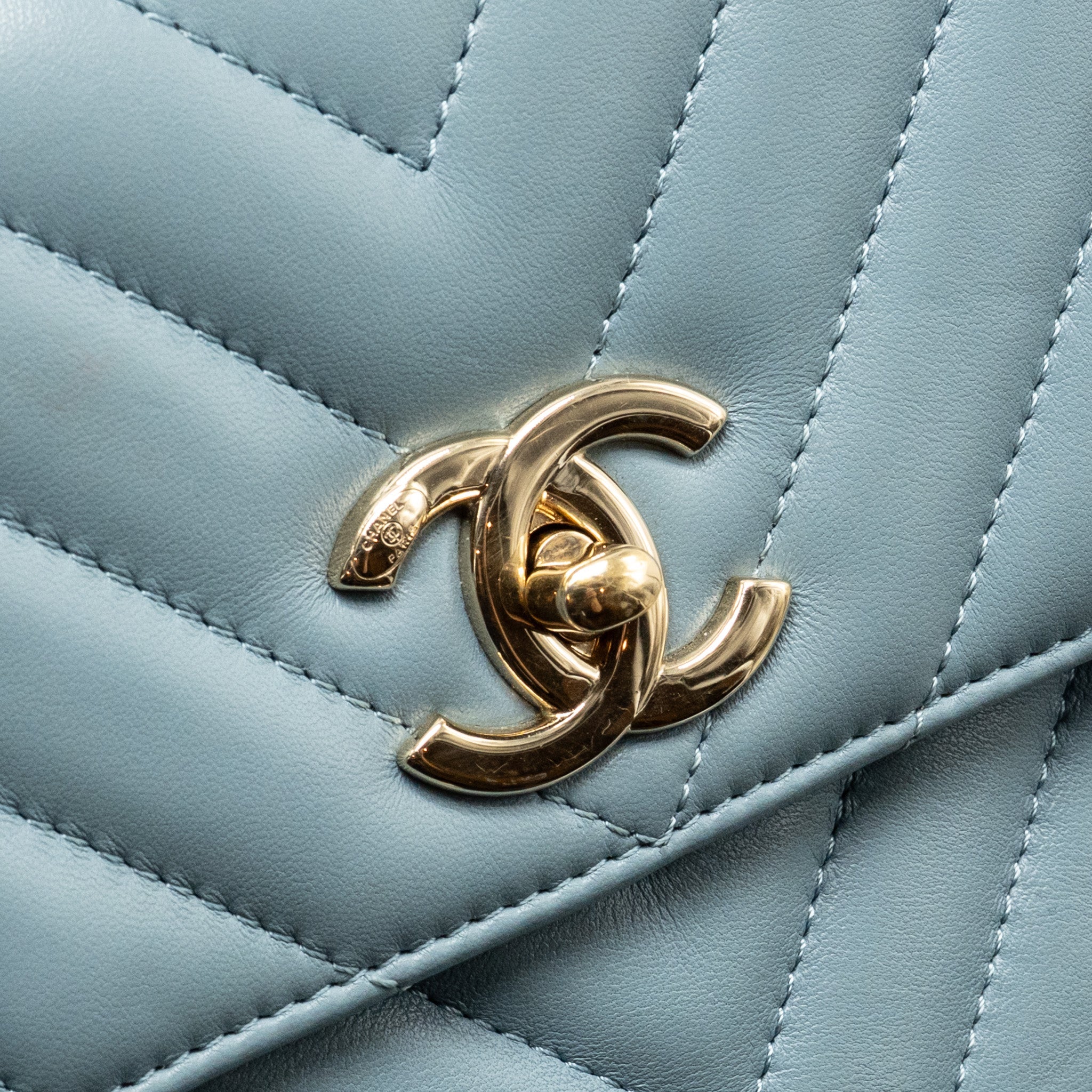chanel-top-handle-trendy-cc-flap-bag-chevron-lambskin-blue-lghw