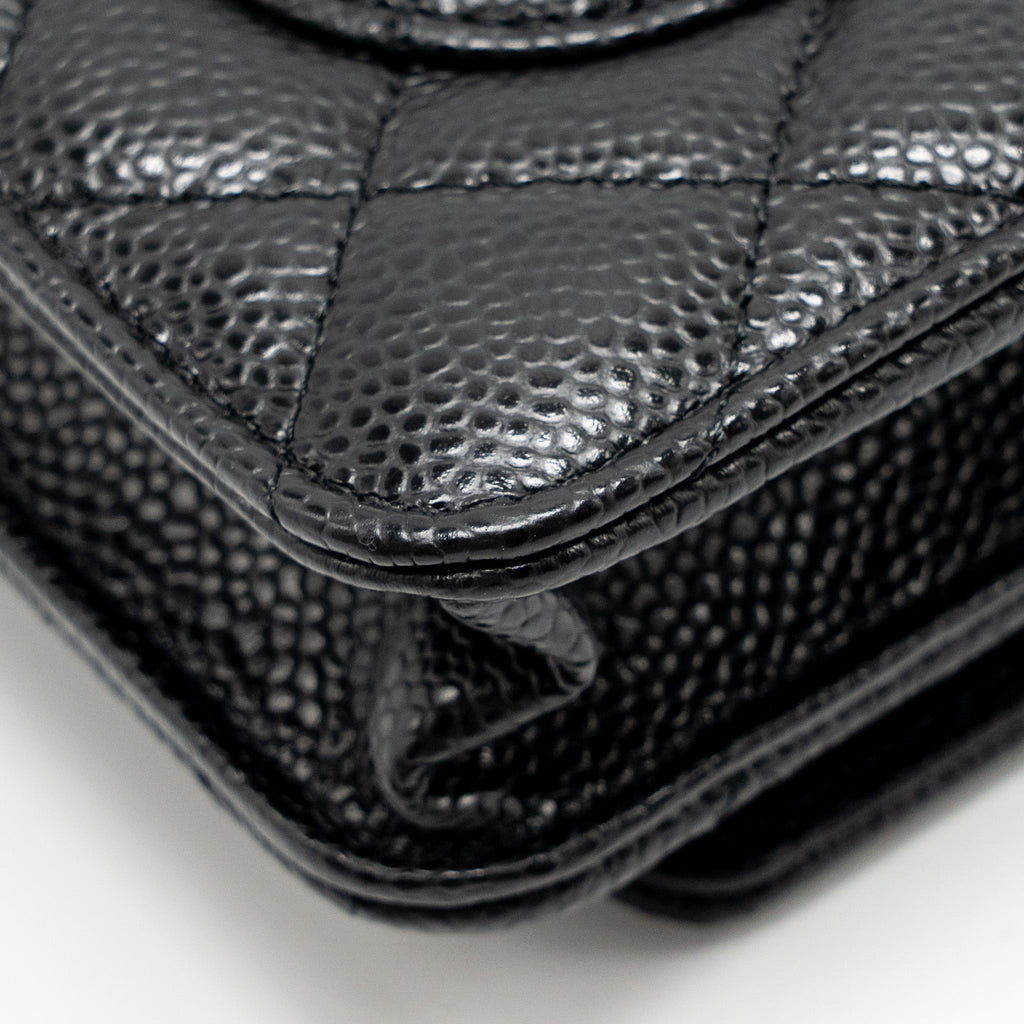 chanel-classic-wallet-on-chain-caviar-black-shw-10