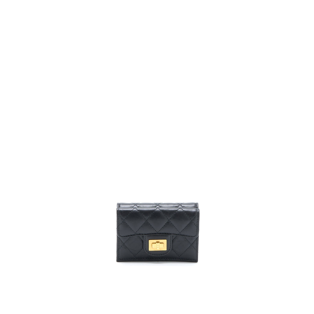 chanel-reissue-compact-wallet-calfskin-black-ghw