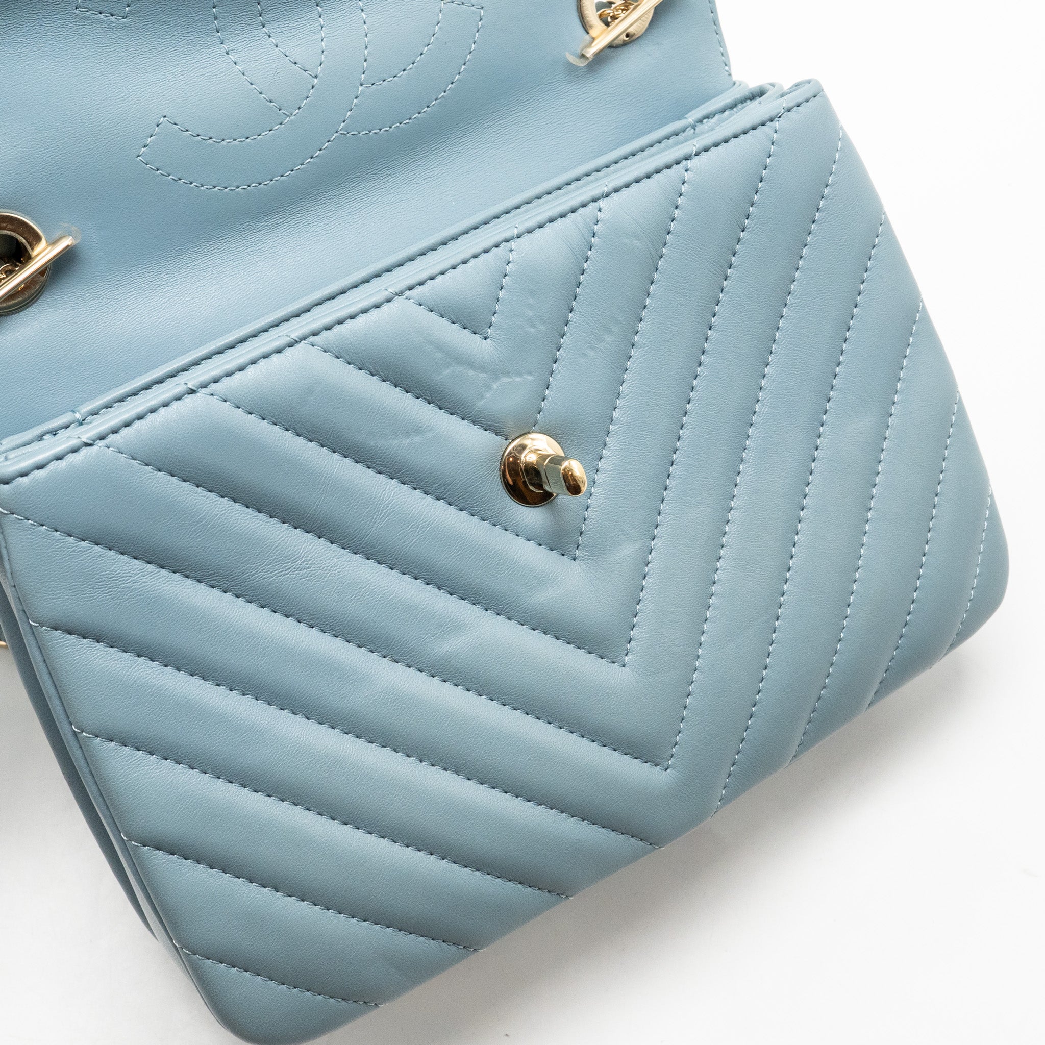 chanel-top-handle-trendy-cc-flap-bag-chevron-lambskin-blue-lghw