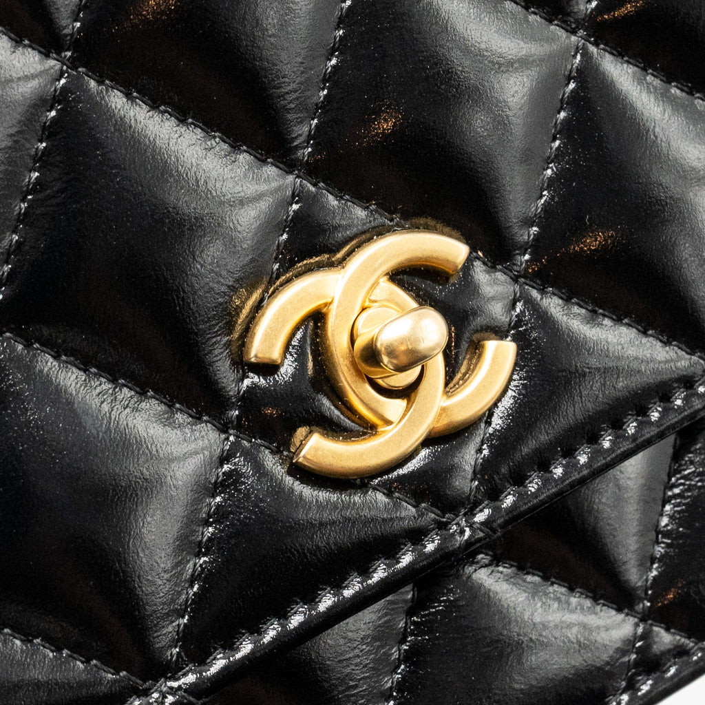 chanel-24a-wallet-on-chain-shiny-calfskin-black-ghw-microchip-copy