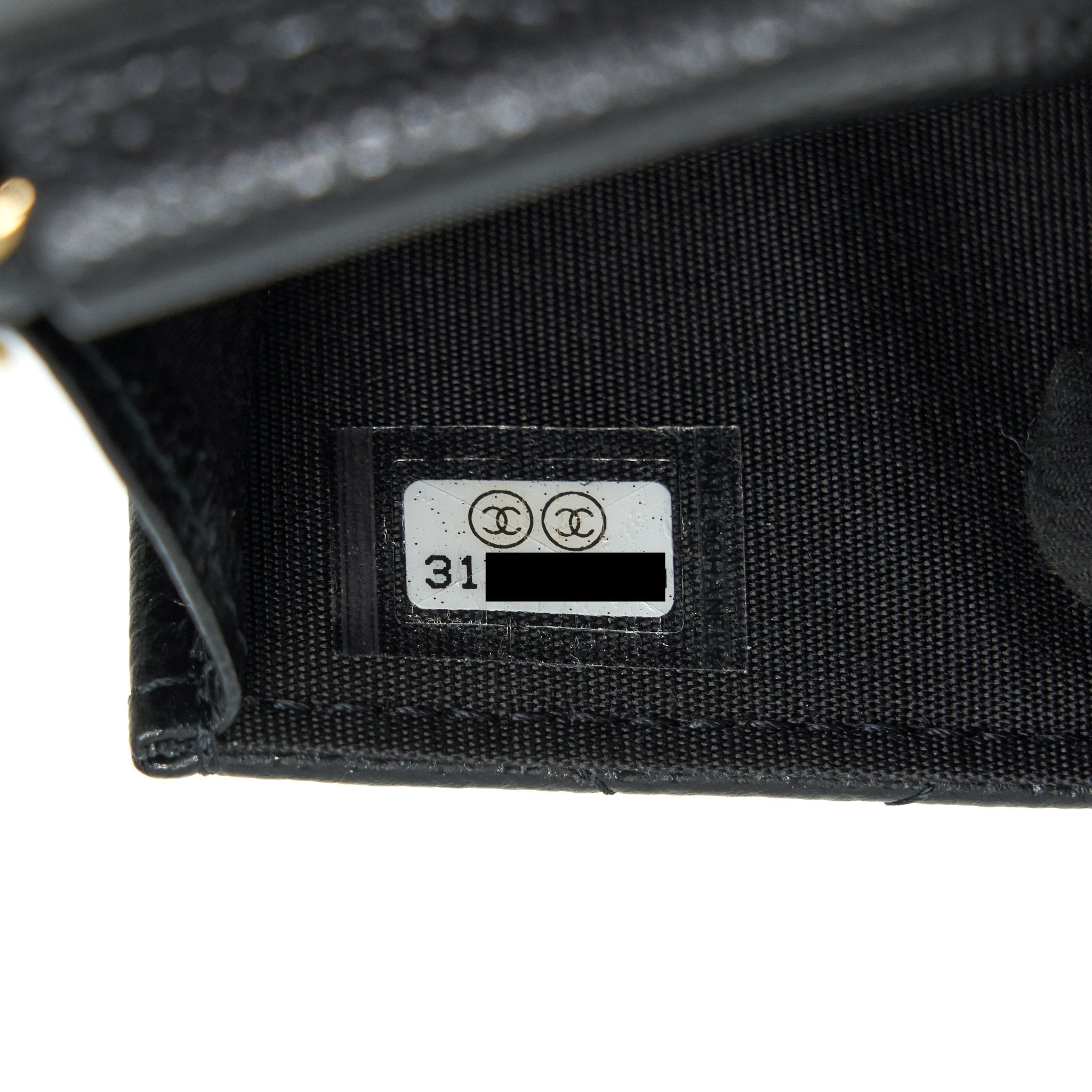 chanel-21a-flap-card-holder-with-chain-black-ghw-1