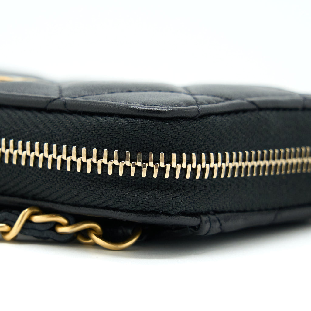 chanel-22c-pearl-crush-card-holder-with-chain-black-ghw