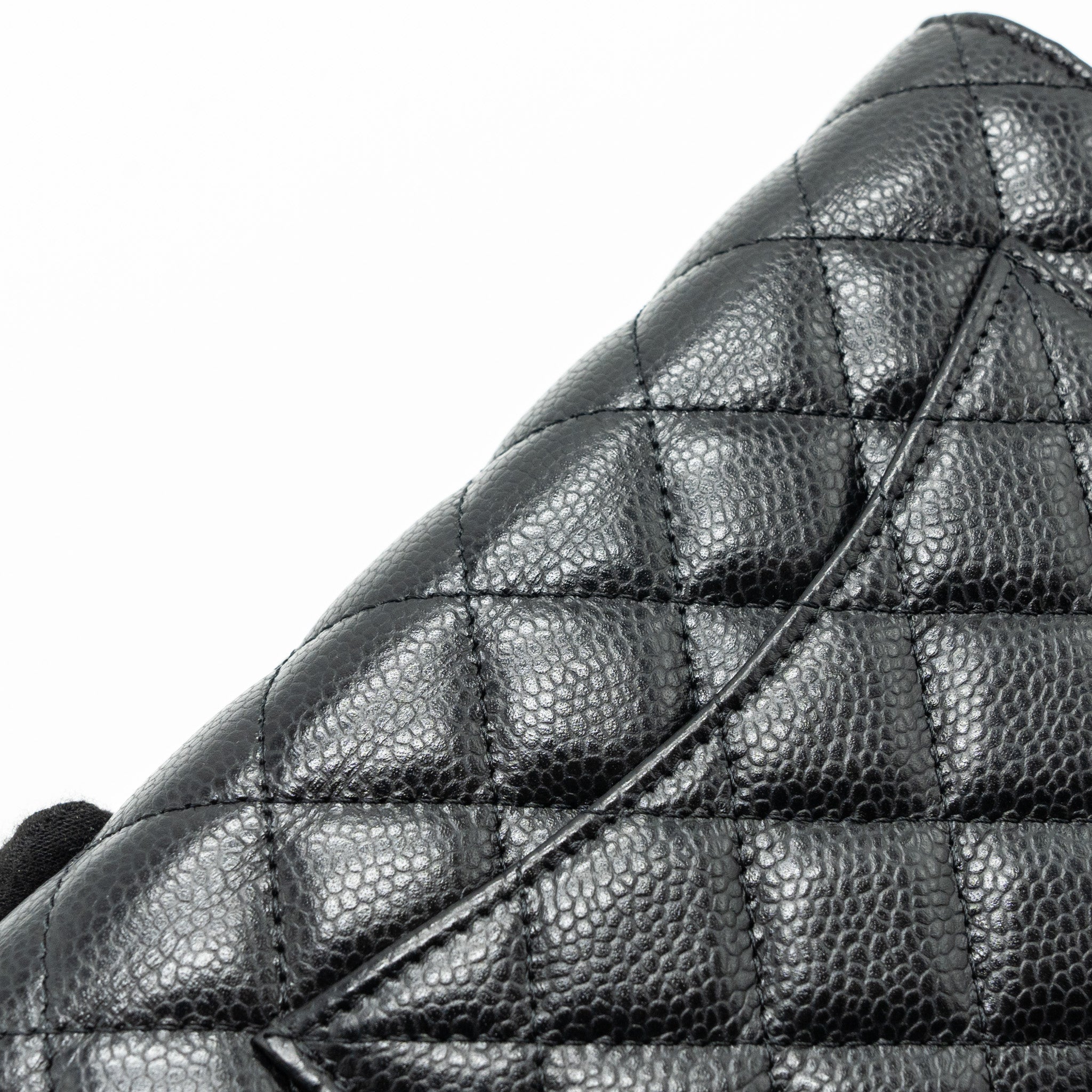 chanel-classic-wallet-on-chain-caviar-black-shw-microchip-7