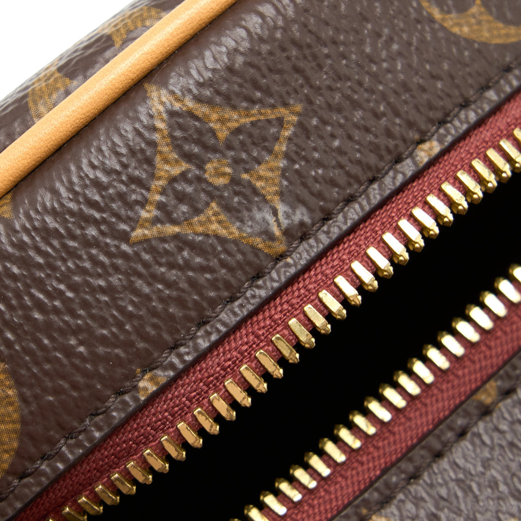 louis-vuitton-pm-boite-chapeau-souple-monogram-canvas-ghw