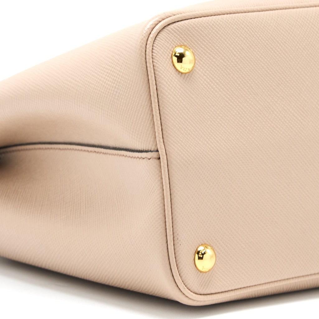 prada-saffiano-cuir-tote-bag-calfskin-cammeo-nero-ghw