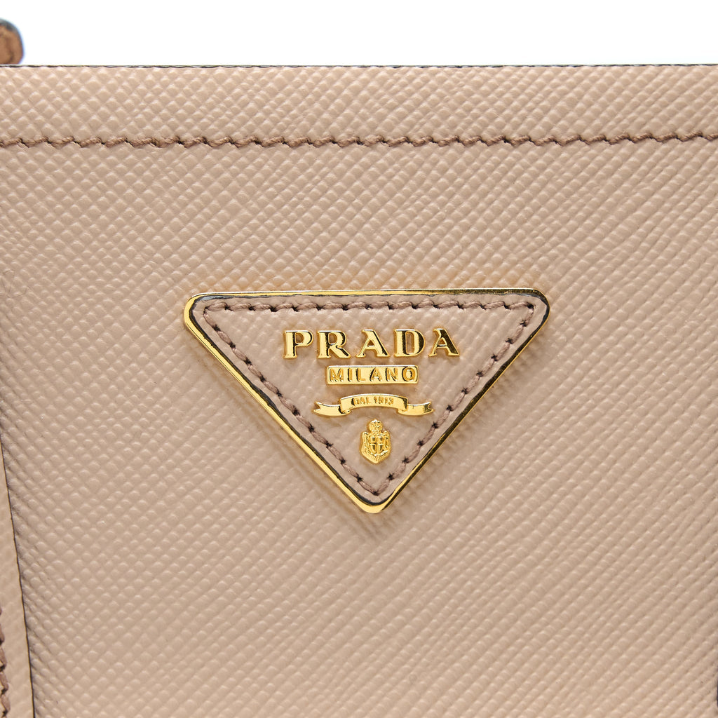 prada-saffiano-cuir-tote-bag-calfskin-cammeo-nero-ghw