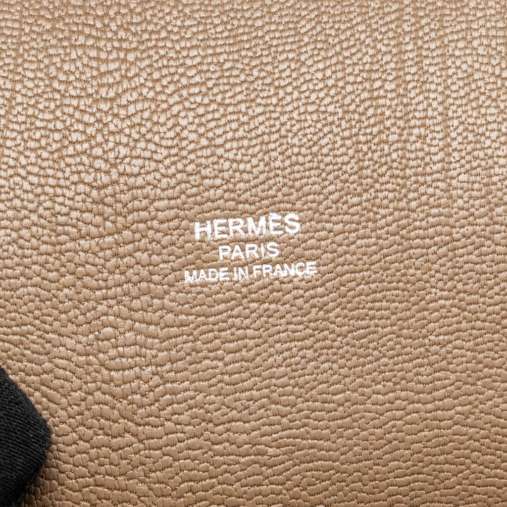 hermes-jypsiere-28-evercolor-etoupe-shw-stamp-square-q