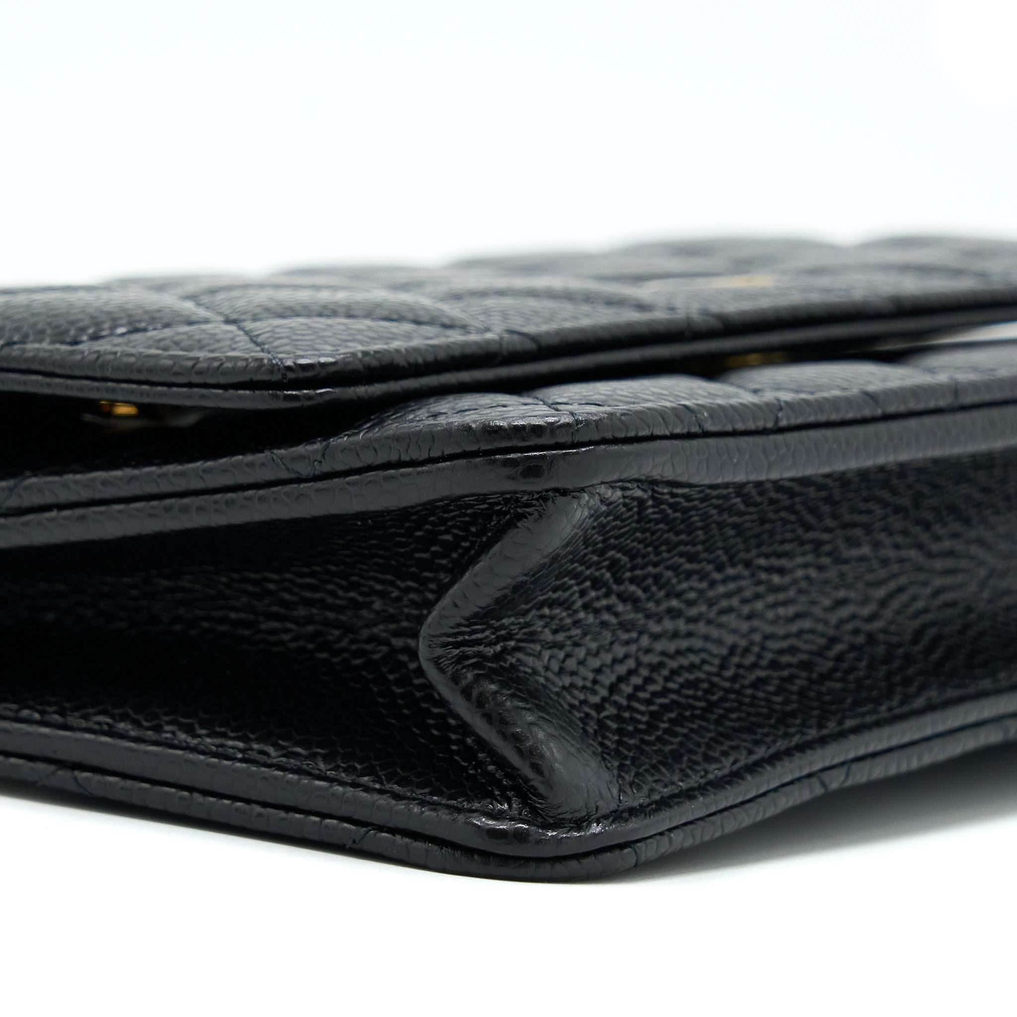 chanel-classic-wallet-on-chain-caviar-black-ghw-microchip-4