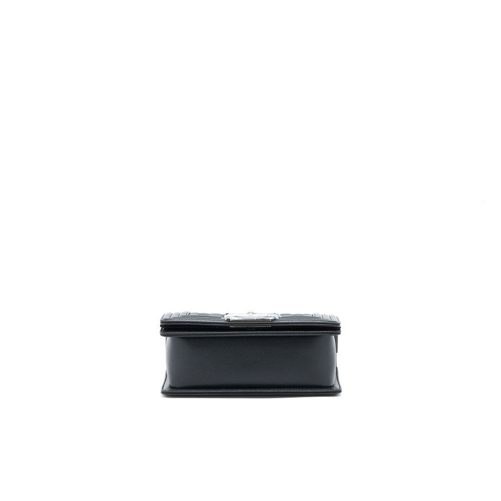 chanel-small-boy-bag-caviar-black-ruthenium-shw-microchip