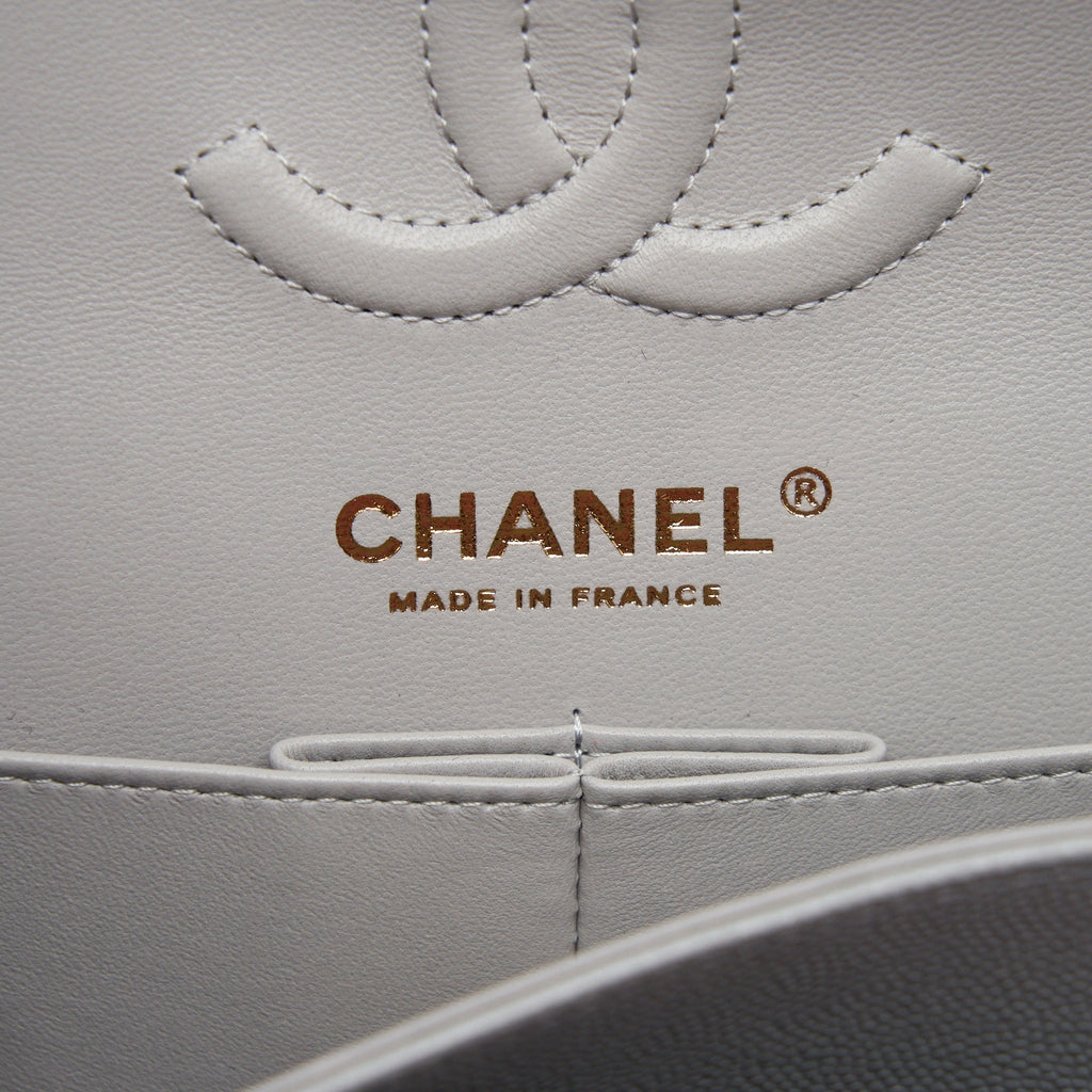 chanel-21a-small-classic-double-flap-bag-caviar-nc634-light-grey-lghw