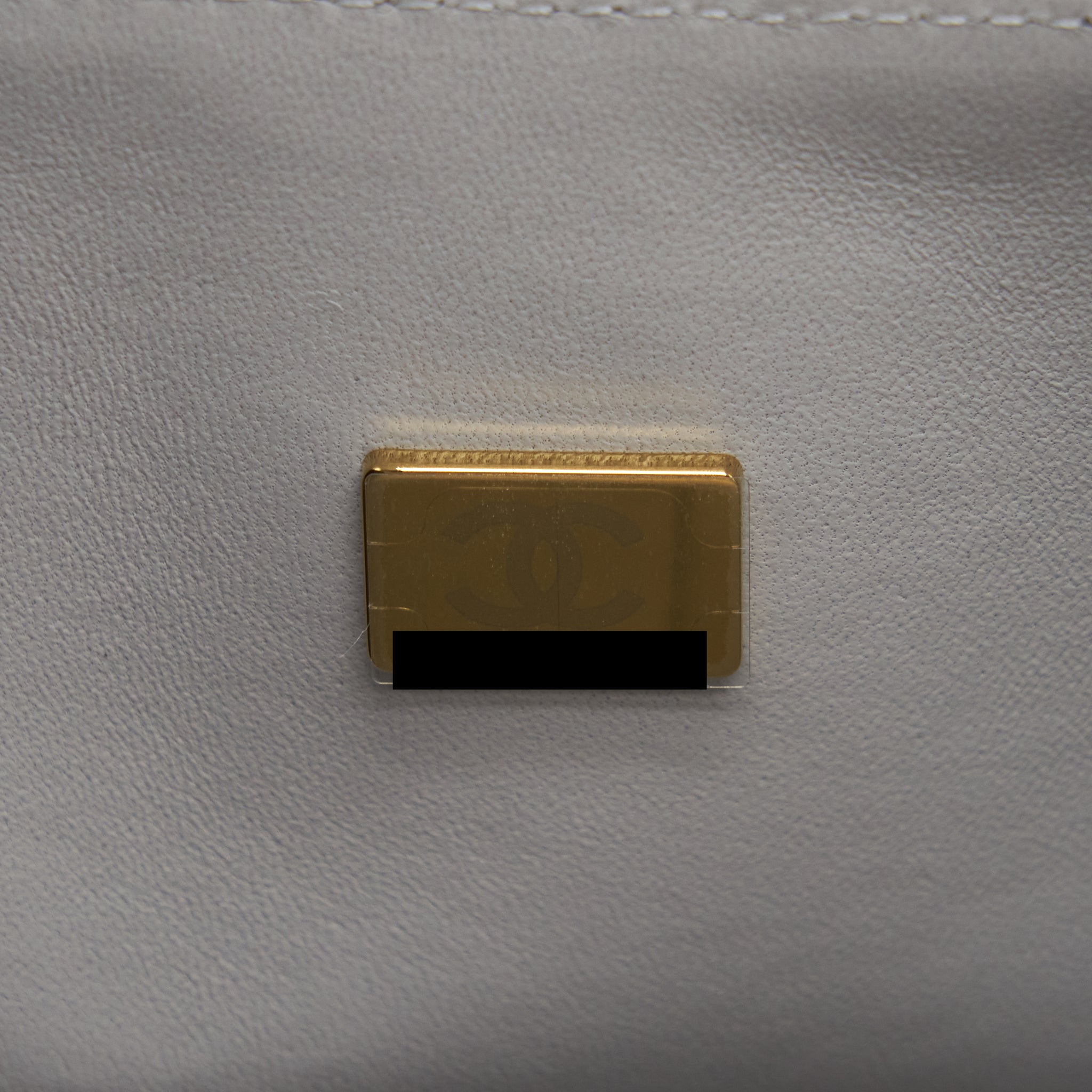 chanel-21a-small-classic-double-flap-bag-caviar-nc634-light-grey-lghw