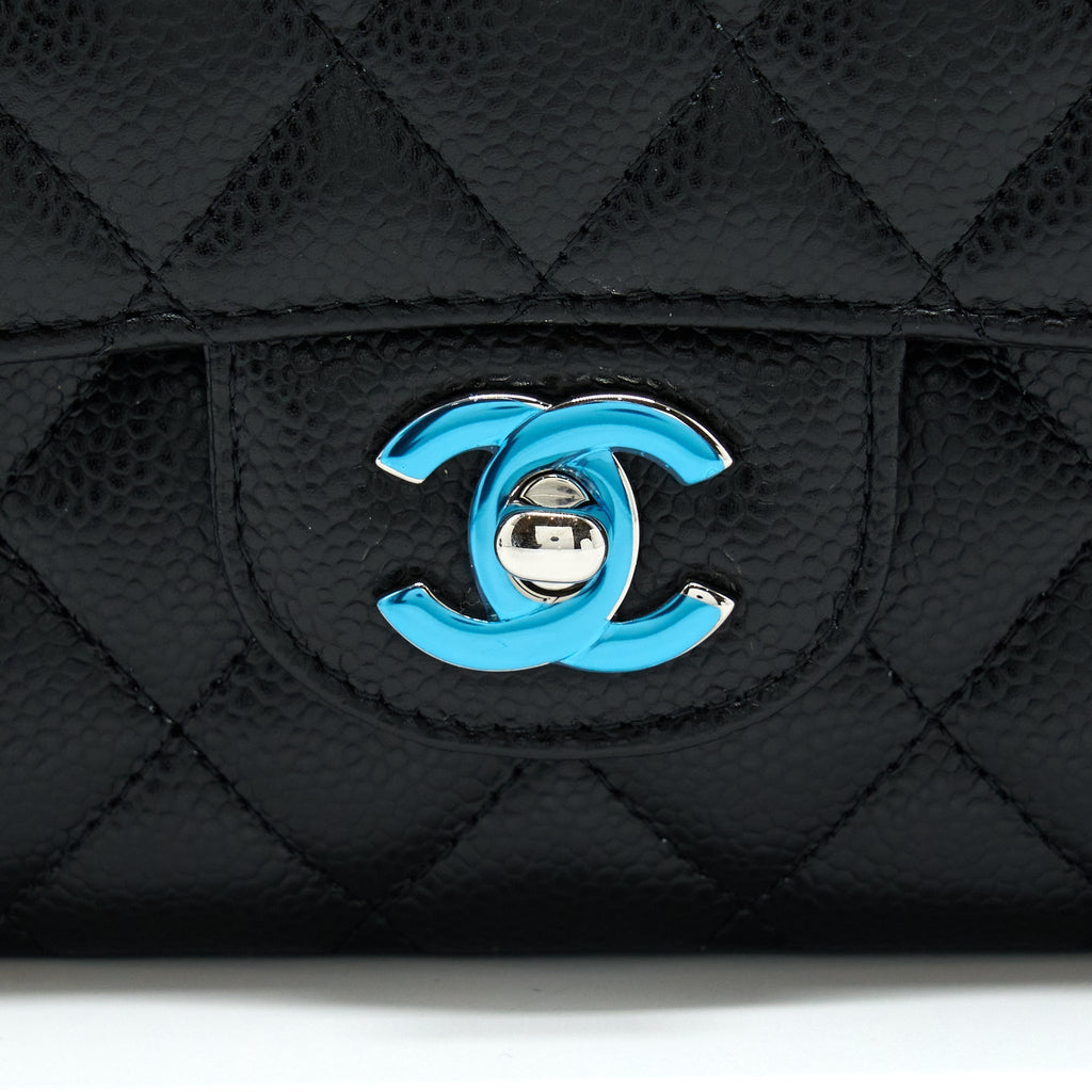 chanel-classic-double-flap-bag-caviar-black-shw
