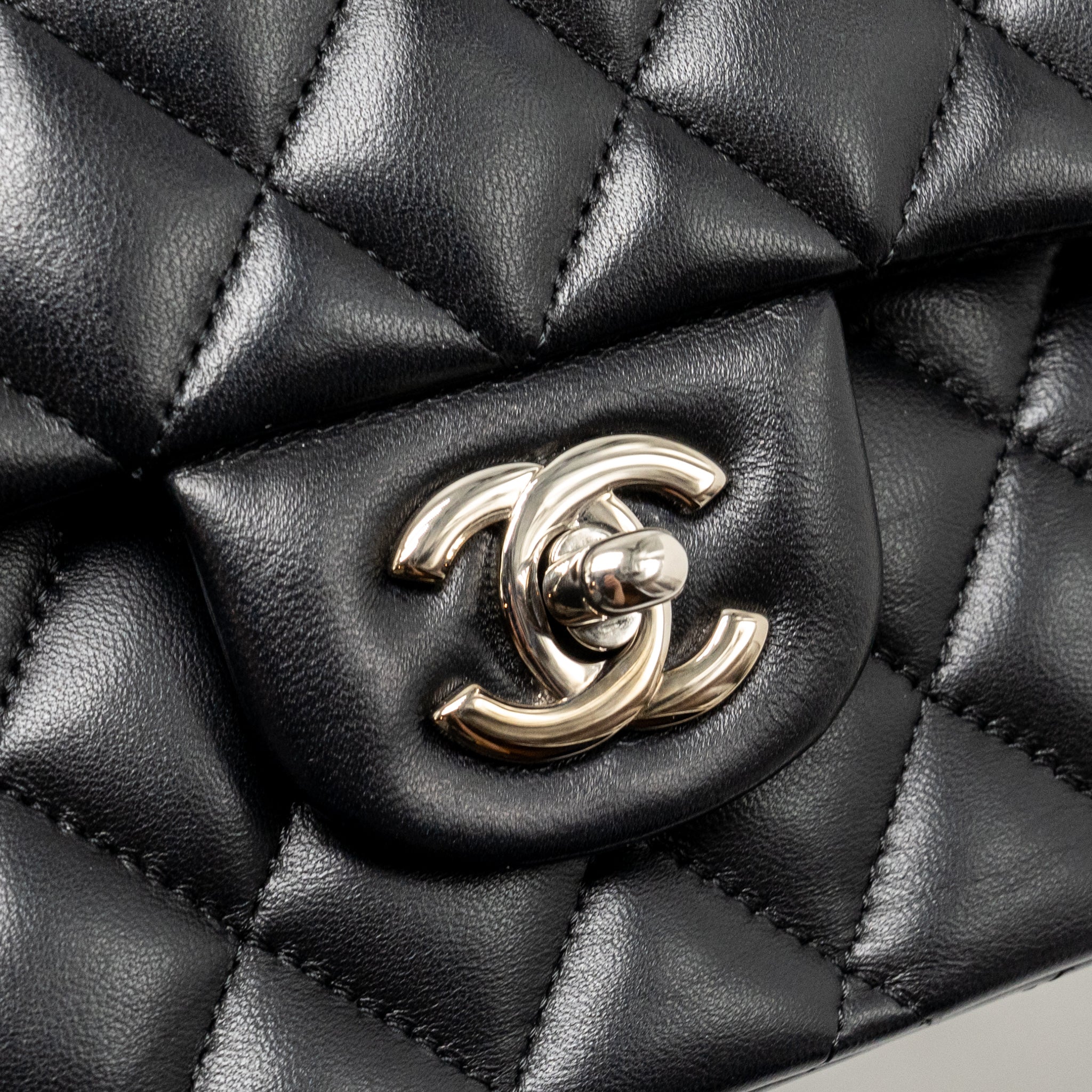 chanel-medium-classic-double-flap-bag-lambskin-black-shw-1