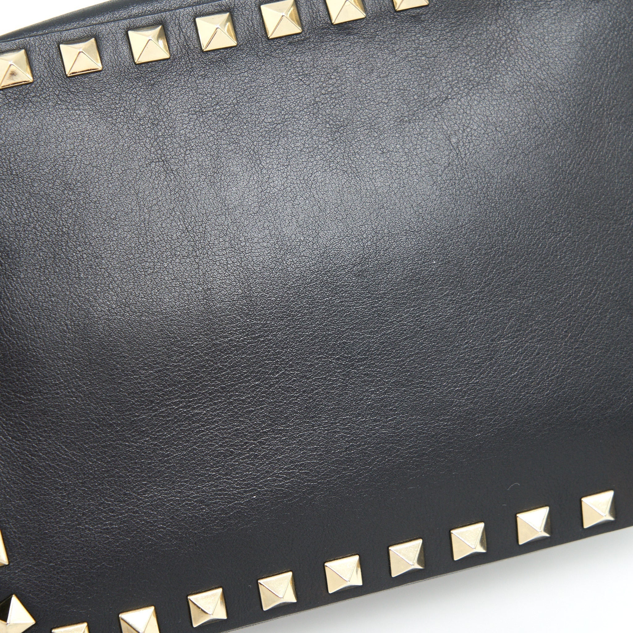 valentino-rockstud-crossbody-camera-bag-black