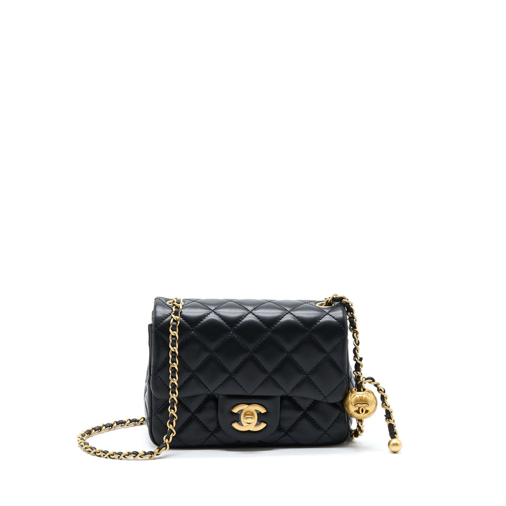 chanel-pearl-crush-mini-rectangular-flap-bag-lambskin-black-ghw-microchip-1