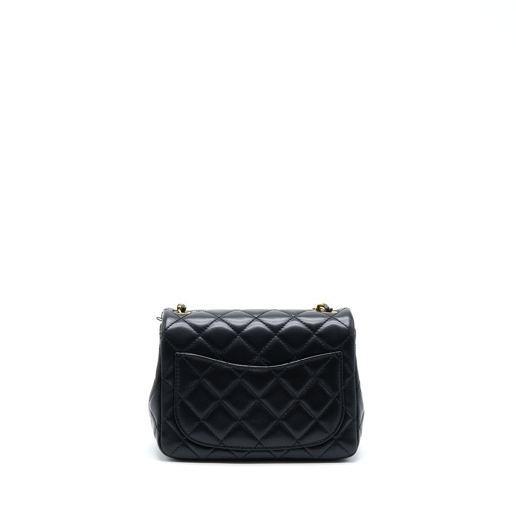 chanel-pearl-crush-mini-rectangular-flap-bag-lambskin-black-ghw-microchip-1