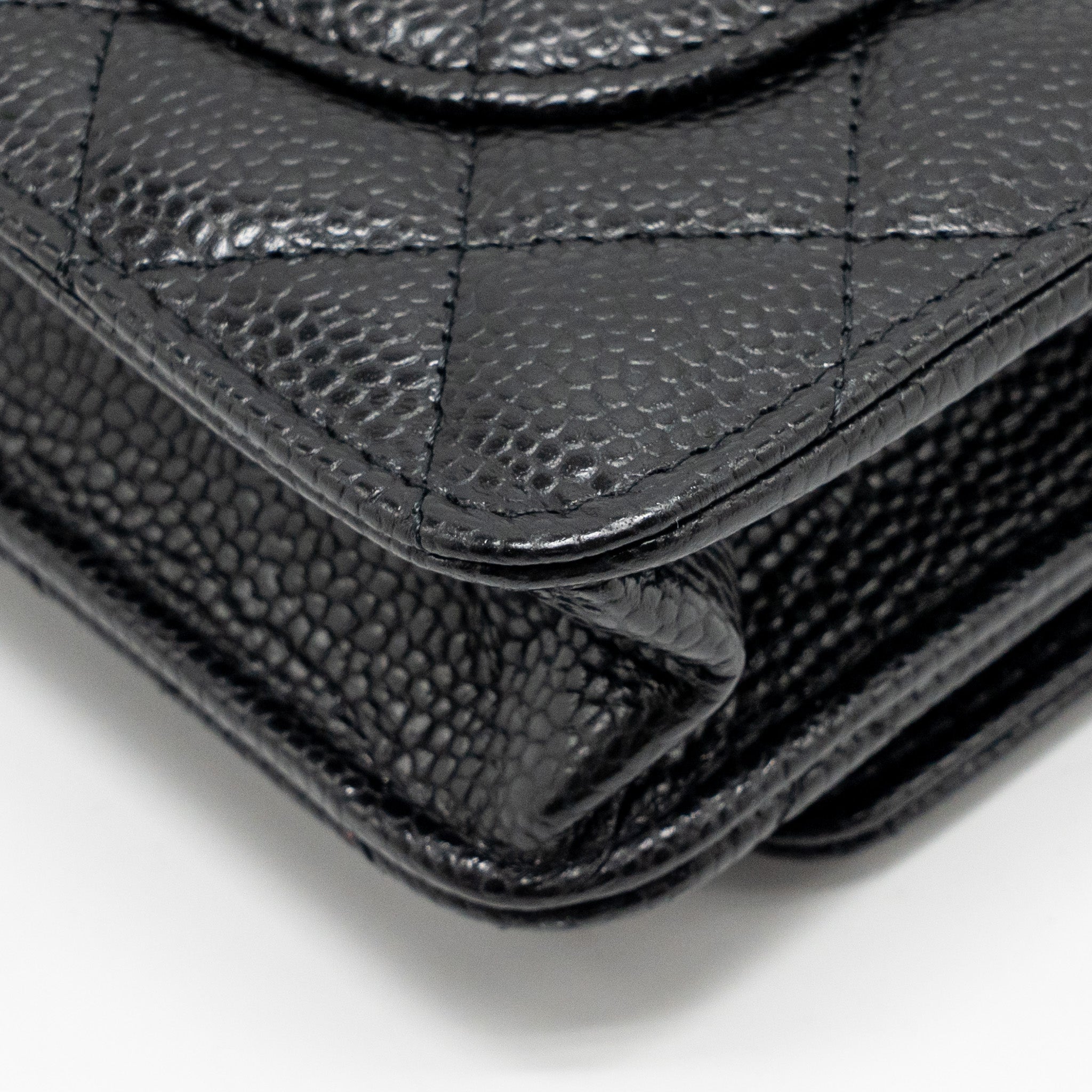 chanel-classic-wallet-on-chain-caviar-black-ghwmicrochip-copy-1