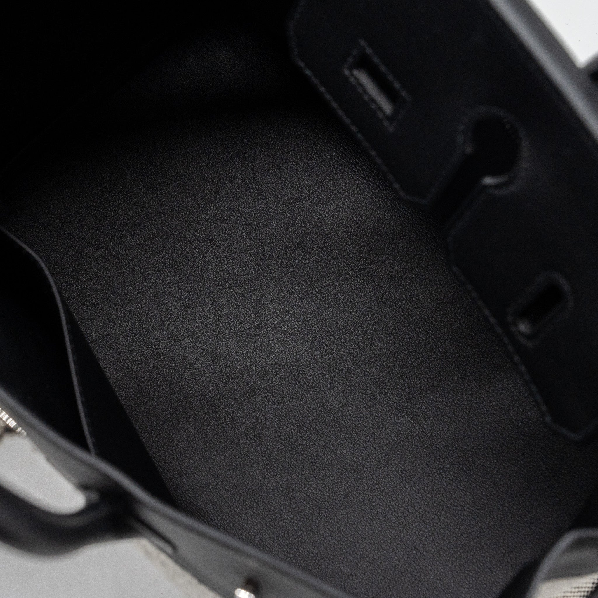 hermes-birkin-25-toile-swift-canvas-black-shw-stamp-b