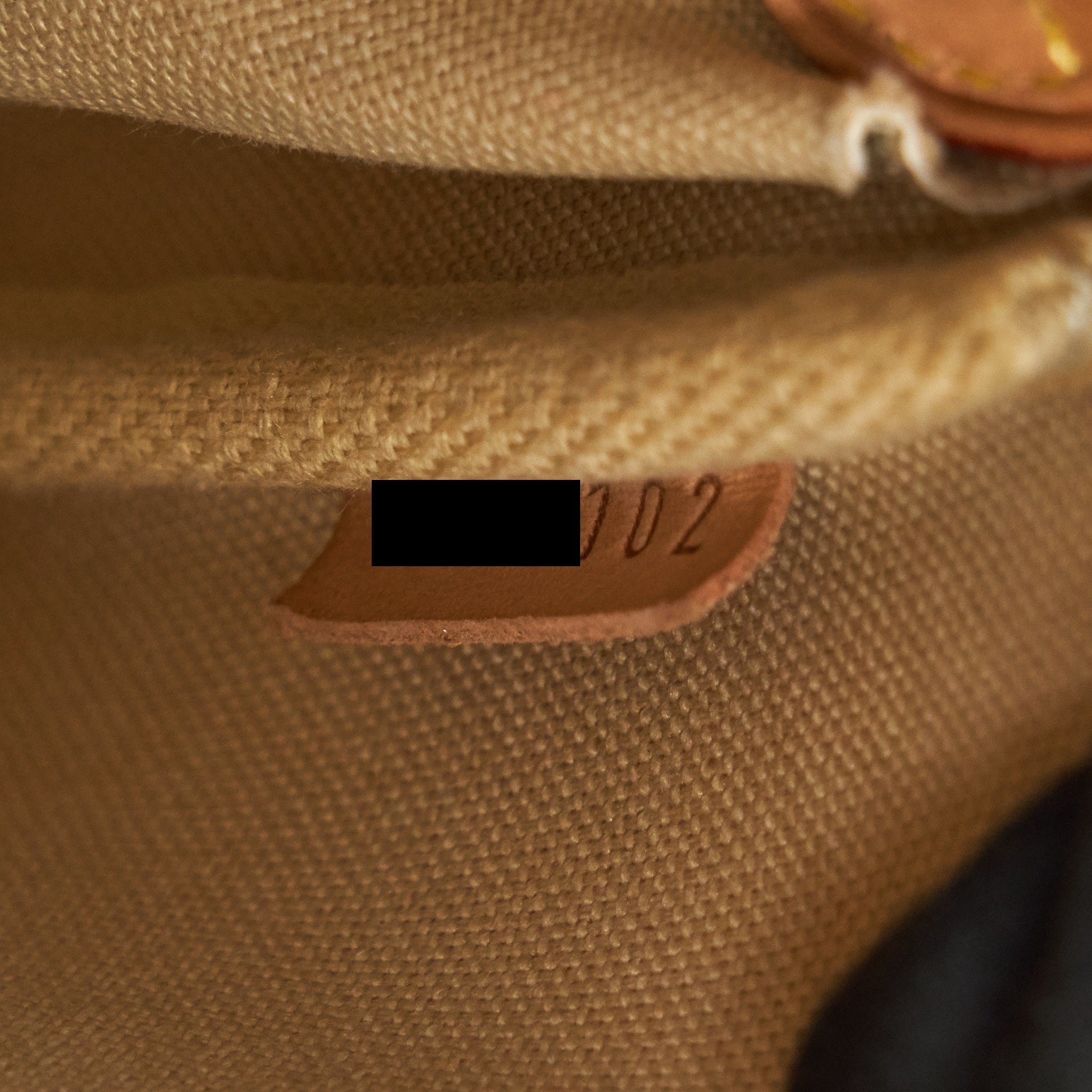 louis-vuitton-eva-crossbody-bag-in-azur