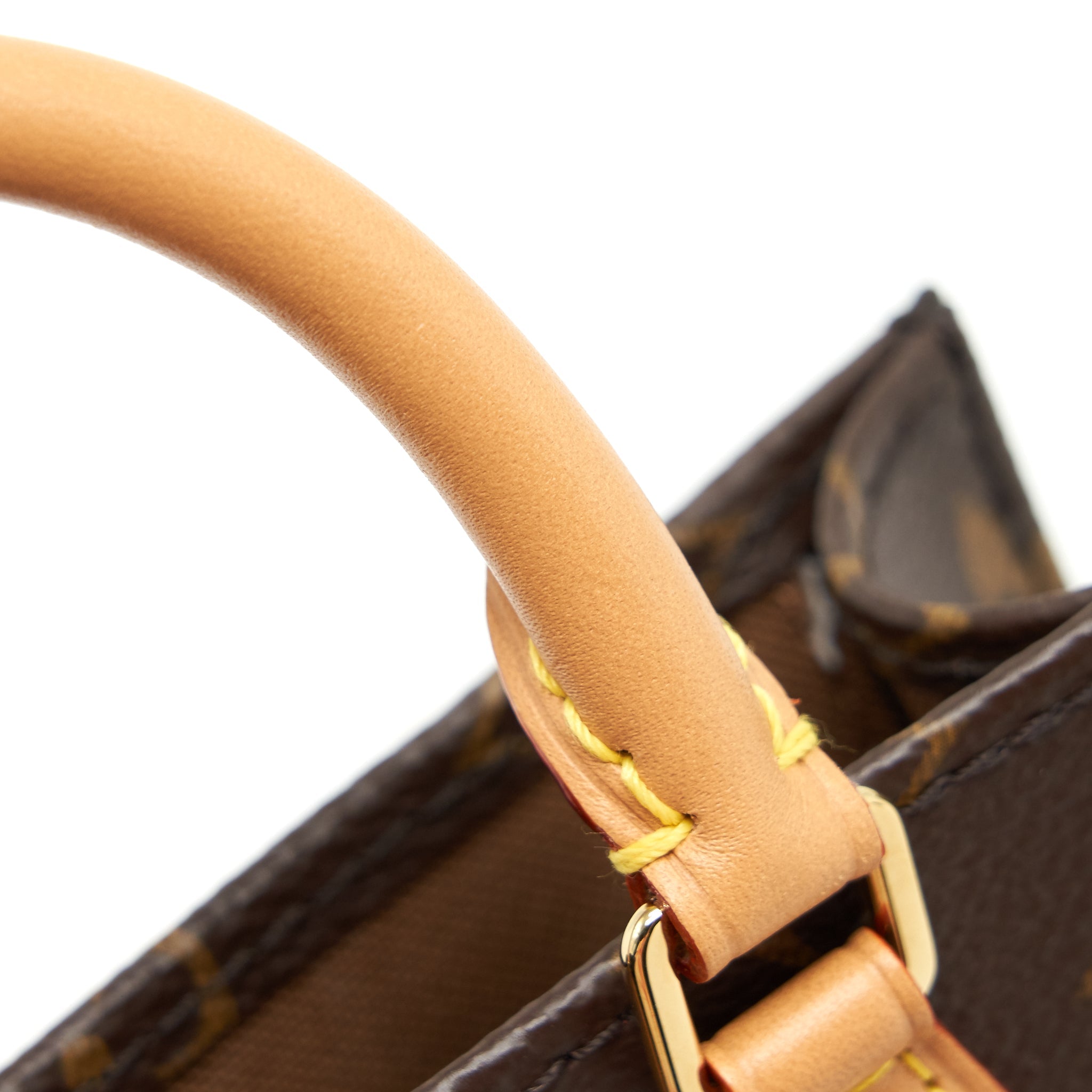 louis-vuitton-petit-sac-plat-monogram-canvas-2