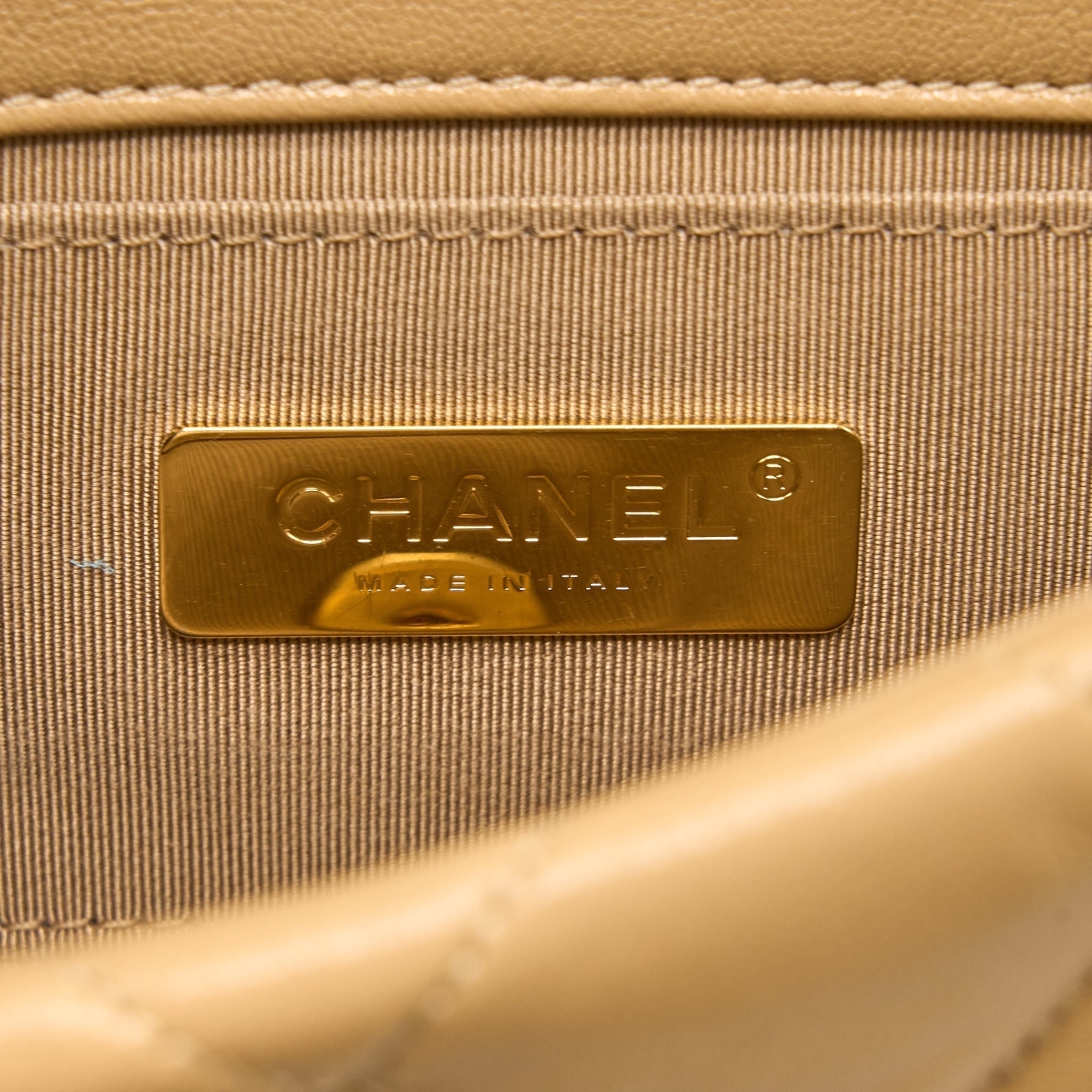 chanel-19-belt-bag-dark-beige-multicolour-hardware