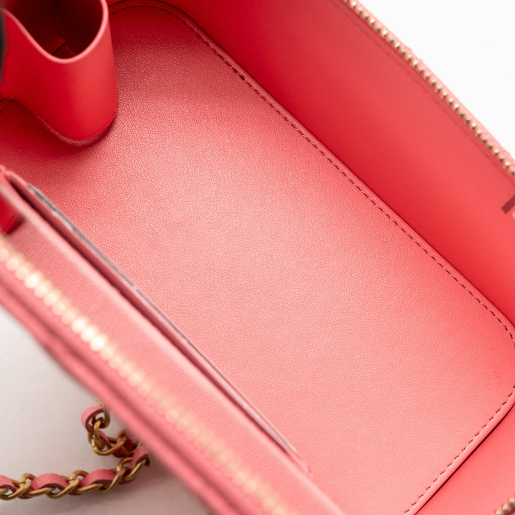 chanel-letter-top-handle-long-vanity-caviar-pink-ghw
