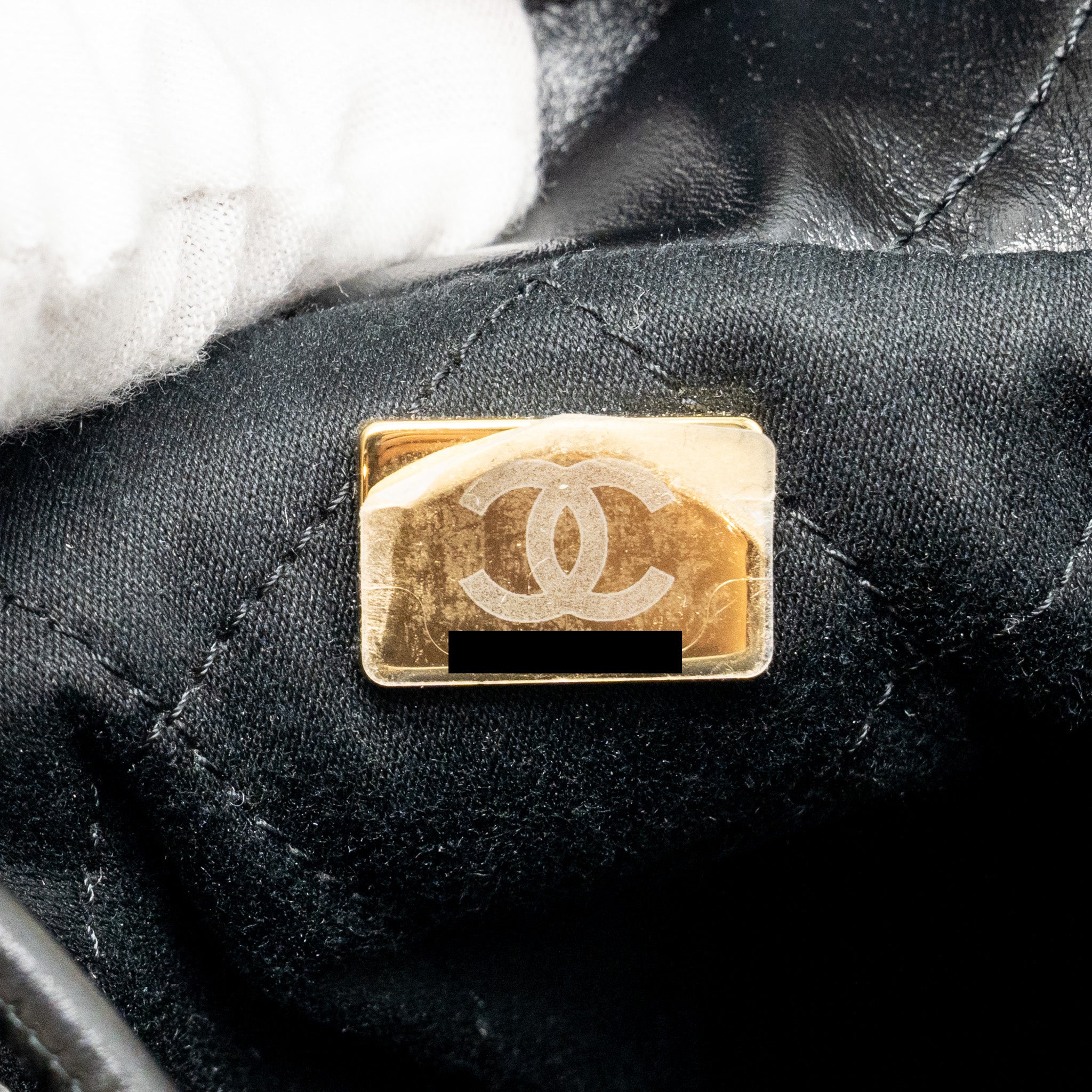 chanel-mini-22-bag-calfskin-black-ghw-microchip-copy