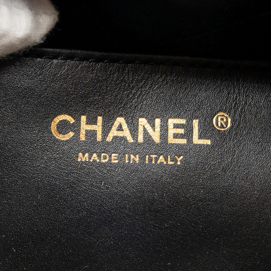 chanel-mini-22-bag-calfskin-black-ghw-microchip-copy