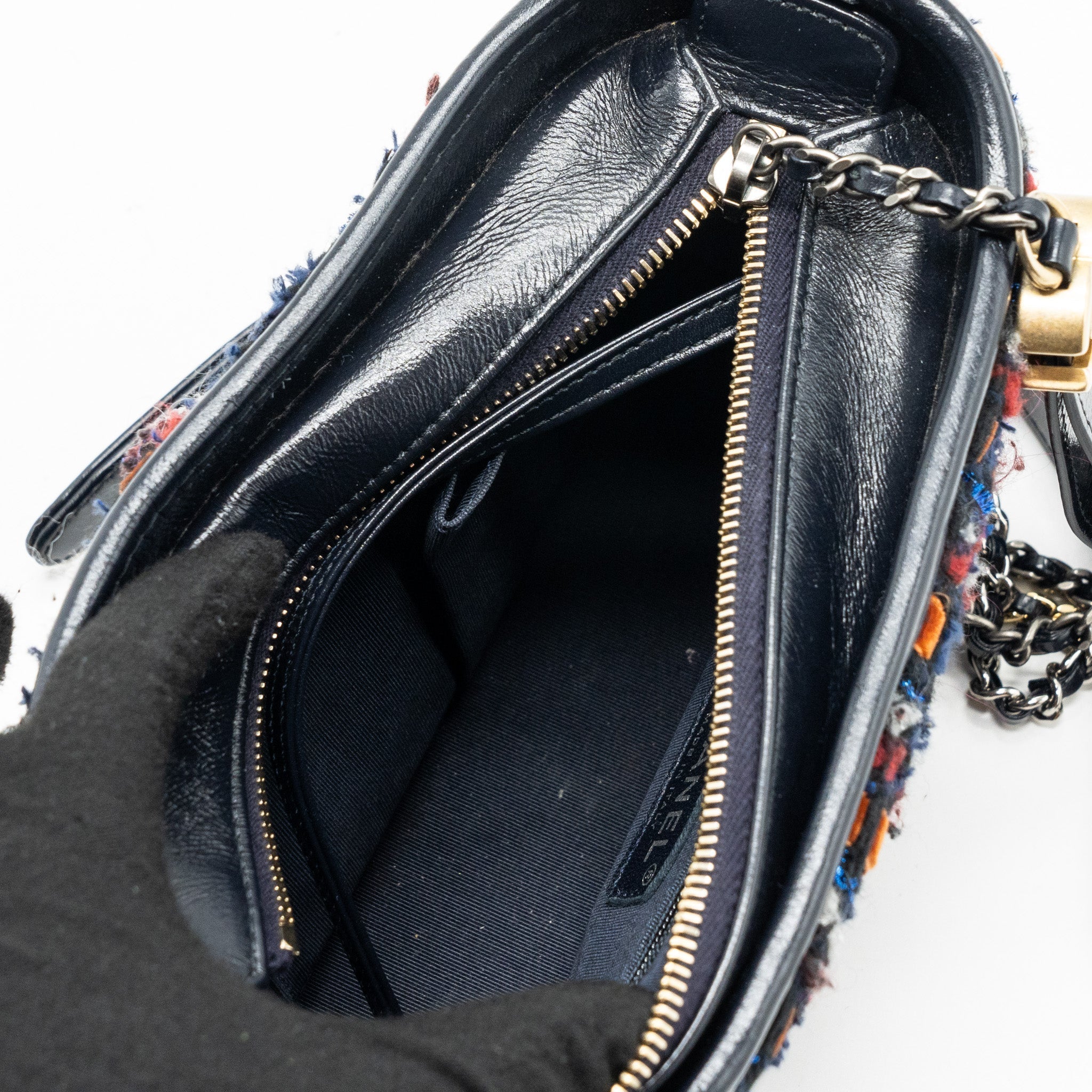 chanel-small-gabrielle-hobo-bag-tweed-calfskin-multicolour-with-multicolour-hardware