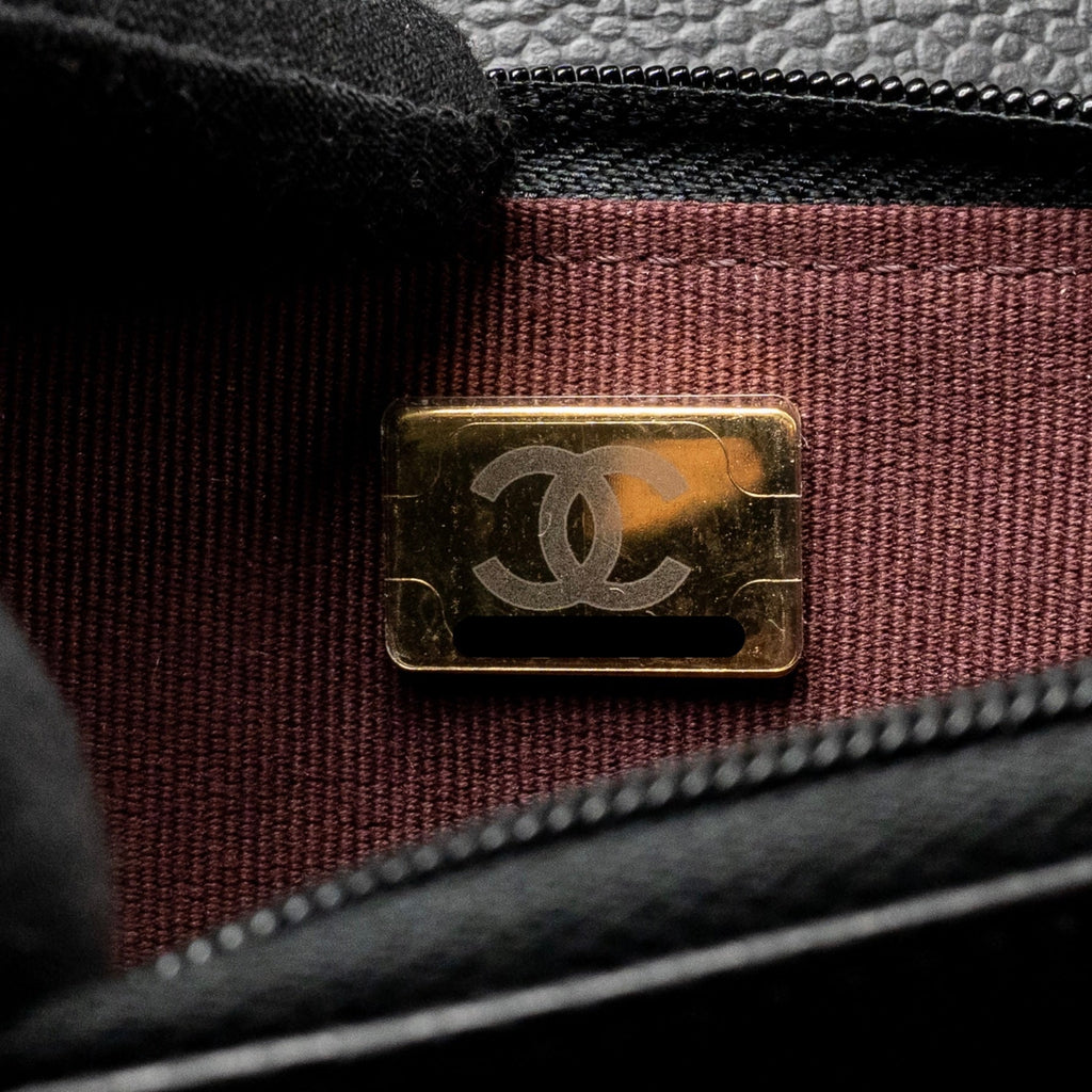 chanel-classic-wallet-on-chain-caviar-black-ghw-microchip-copy-1