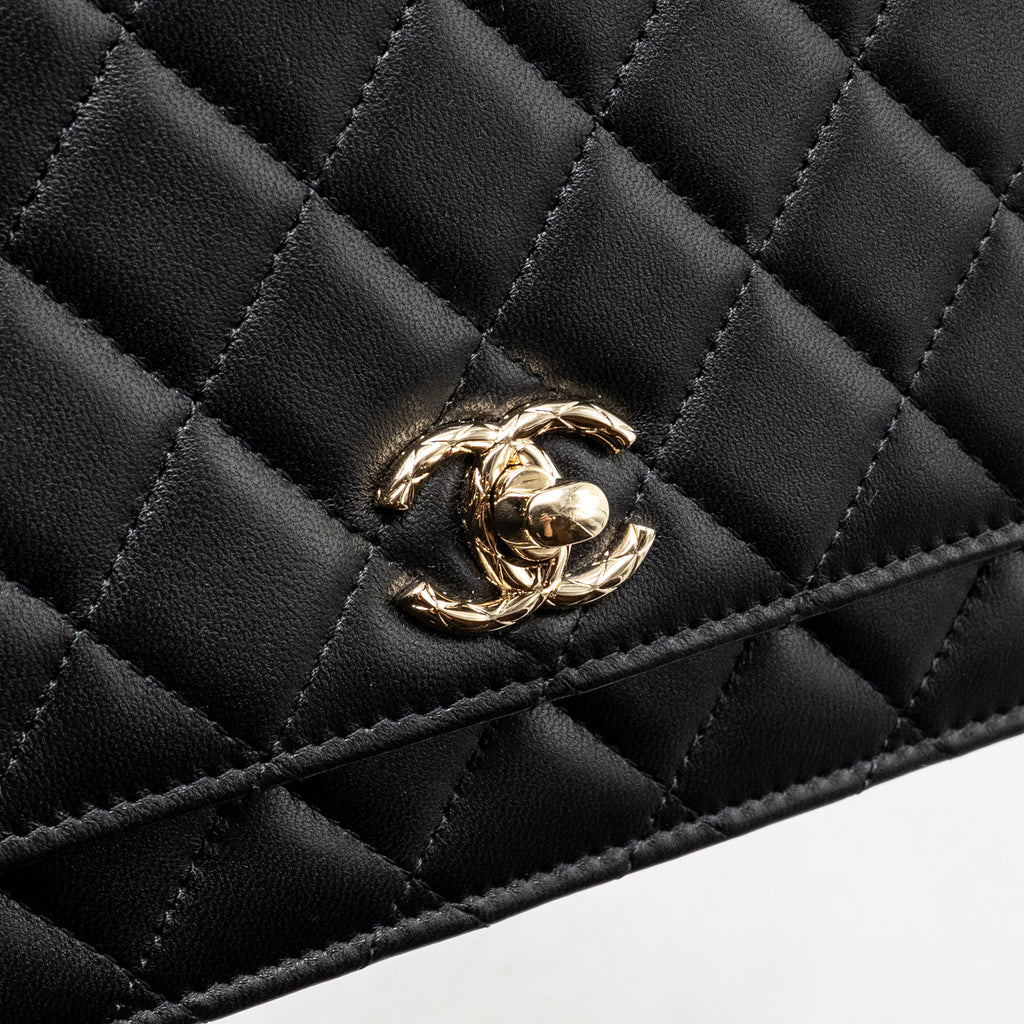 chanel-trendy-cc-wallet-on-chain-lambskin-black-lghw-microchip-copy