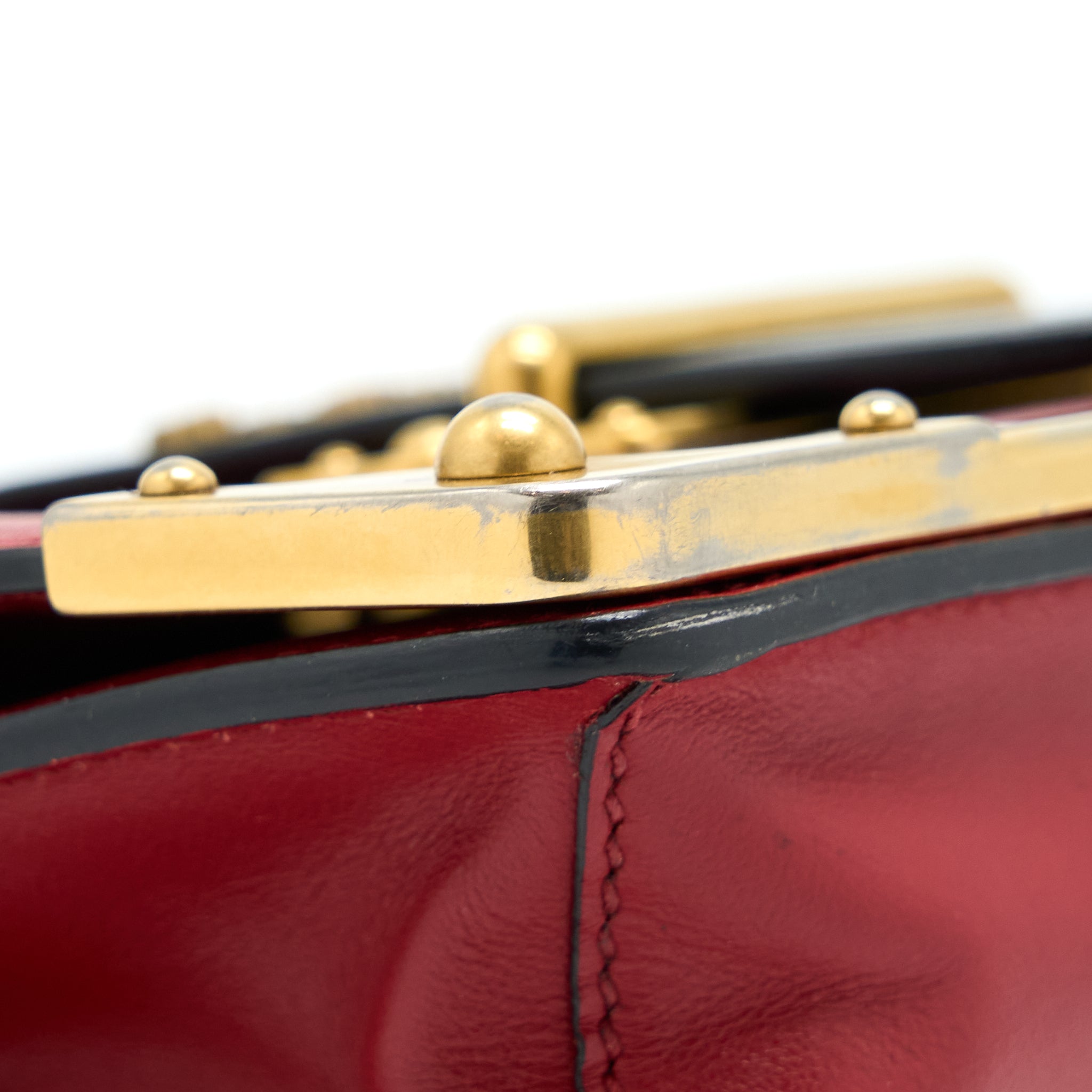 prada-cashier-bag-calfskin-red-black-ghw