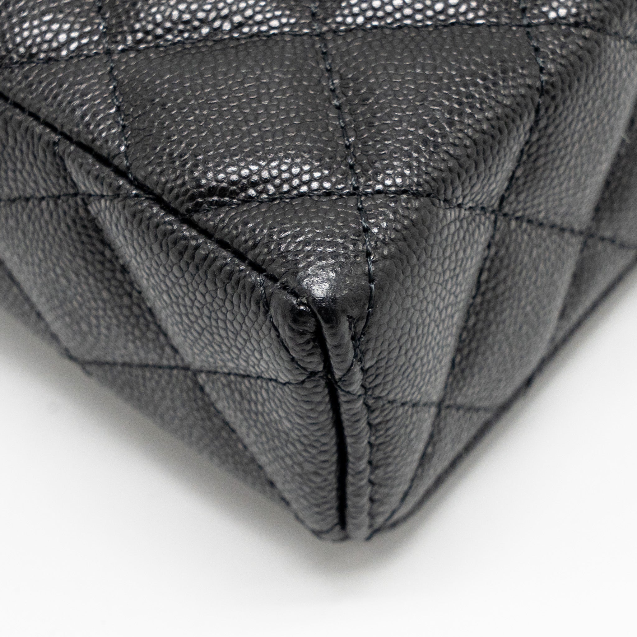 chanel-25p-cc-top-handle-vanity-bag-caviar-black-lghwmicrochip