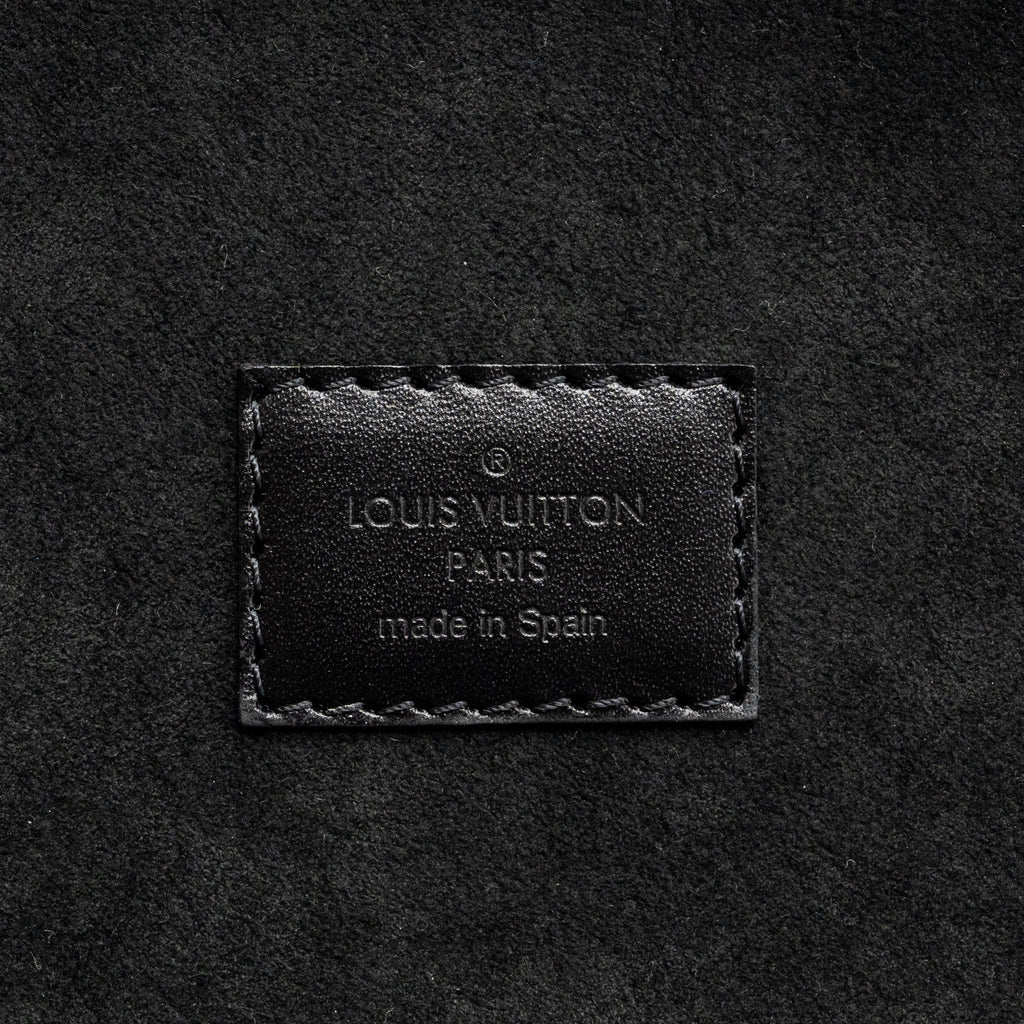 louis-vuitton-cannes-monogram-reverse-canvas-ghw-7