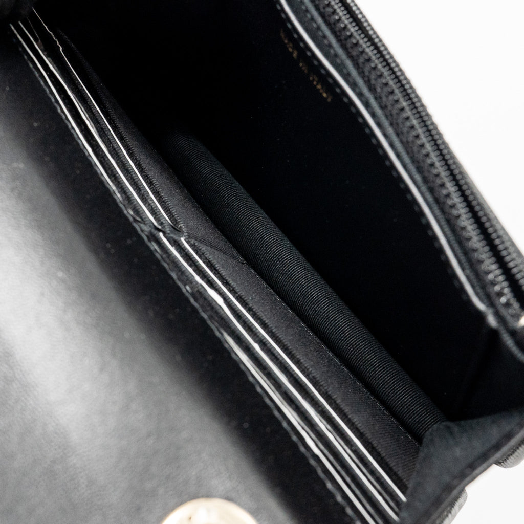 chanel-trendy-cc-wallet-on-chain-lambskin-black-lghw-microchip-copy