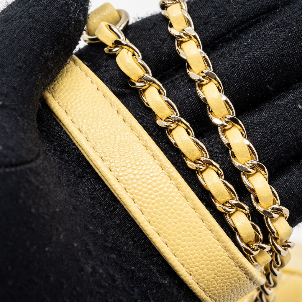 chanel-small-coco-handle-caviar-22p-light-yellow-lghw-microchip