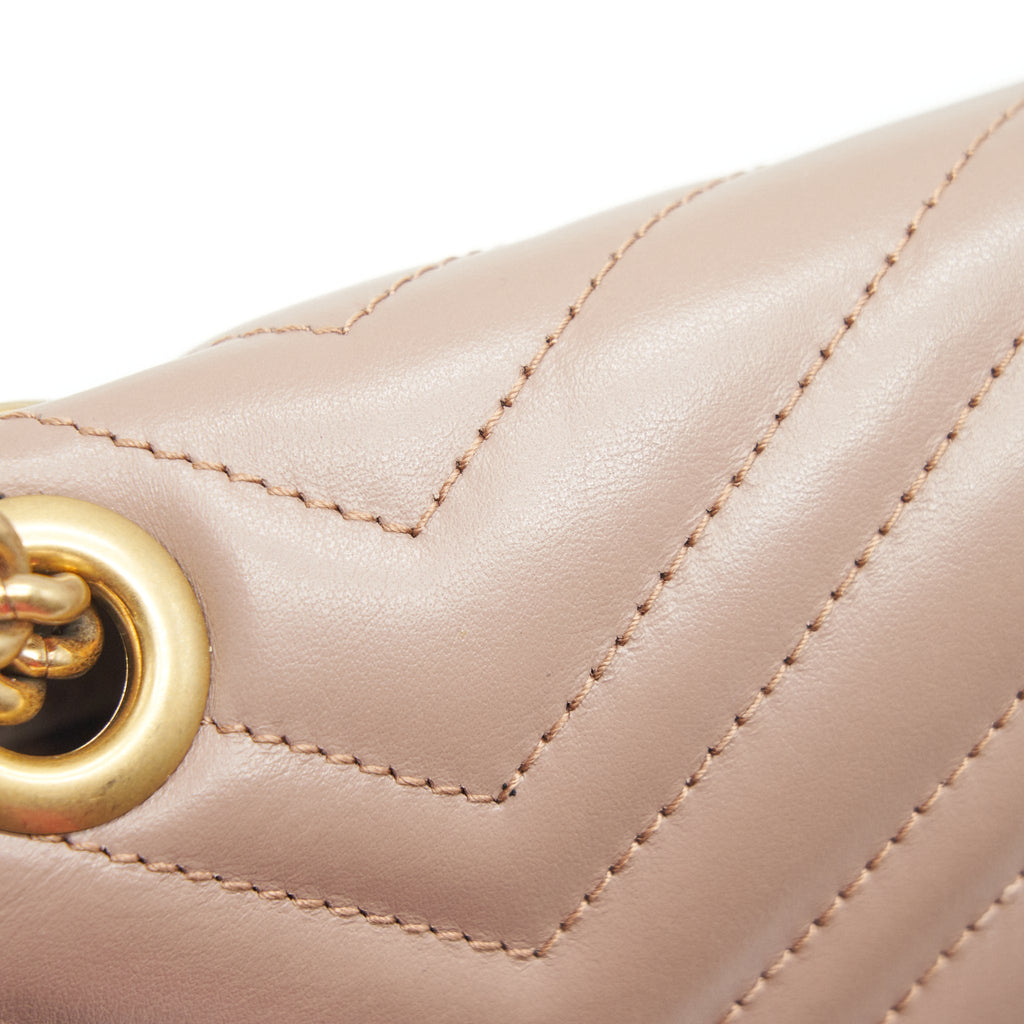 gucci-gg-marmont-small-shoulder-bag-beige