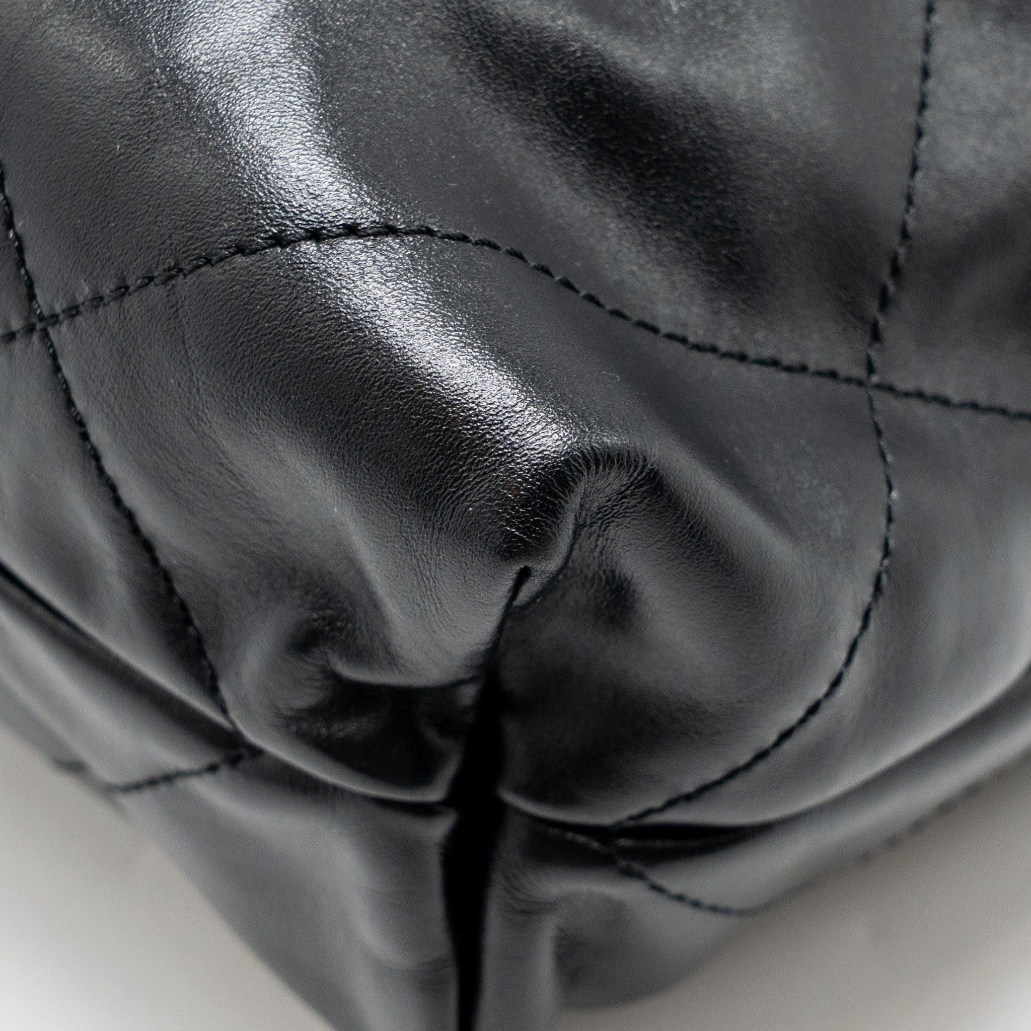 chanel-small-22-bag-shiny-calfskin-black-ghwmicrochip-1