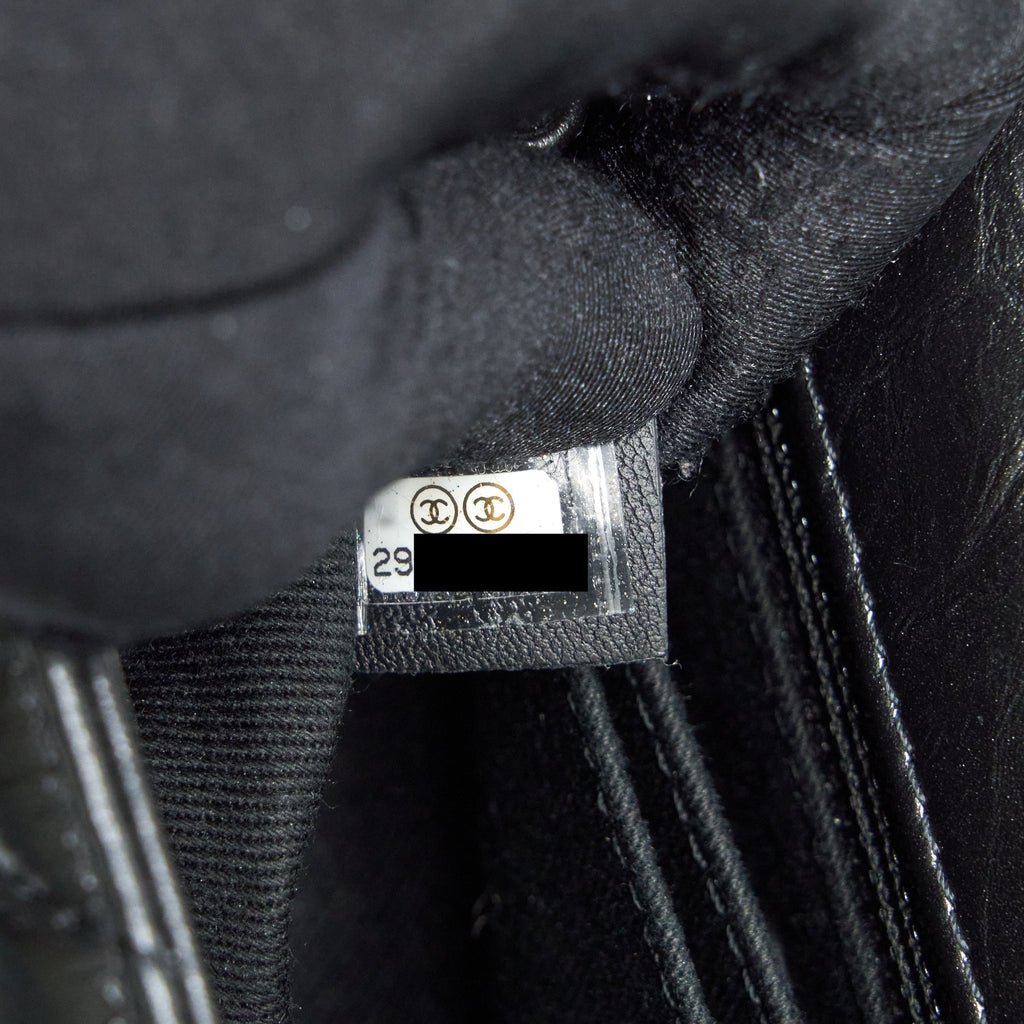 chanel-small-coco-handle-aged-calfskin-so-black-with-black-hardware